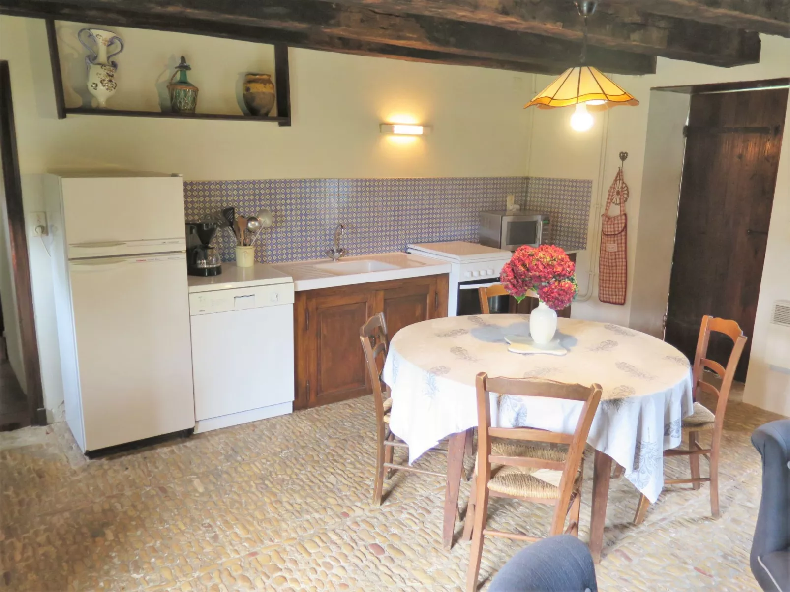 Le Petit Gîte-Inside