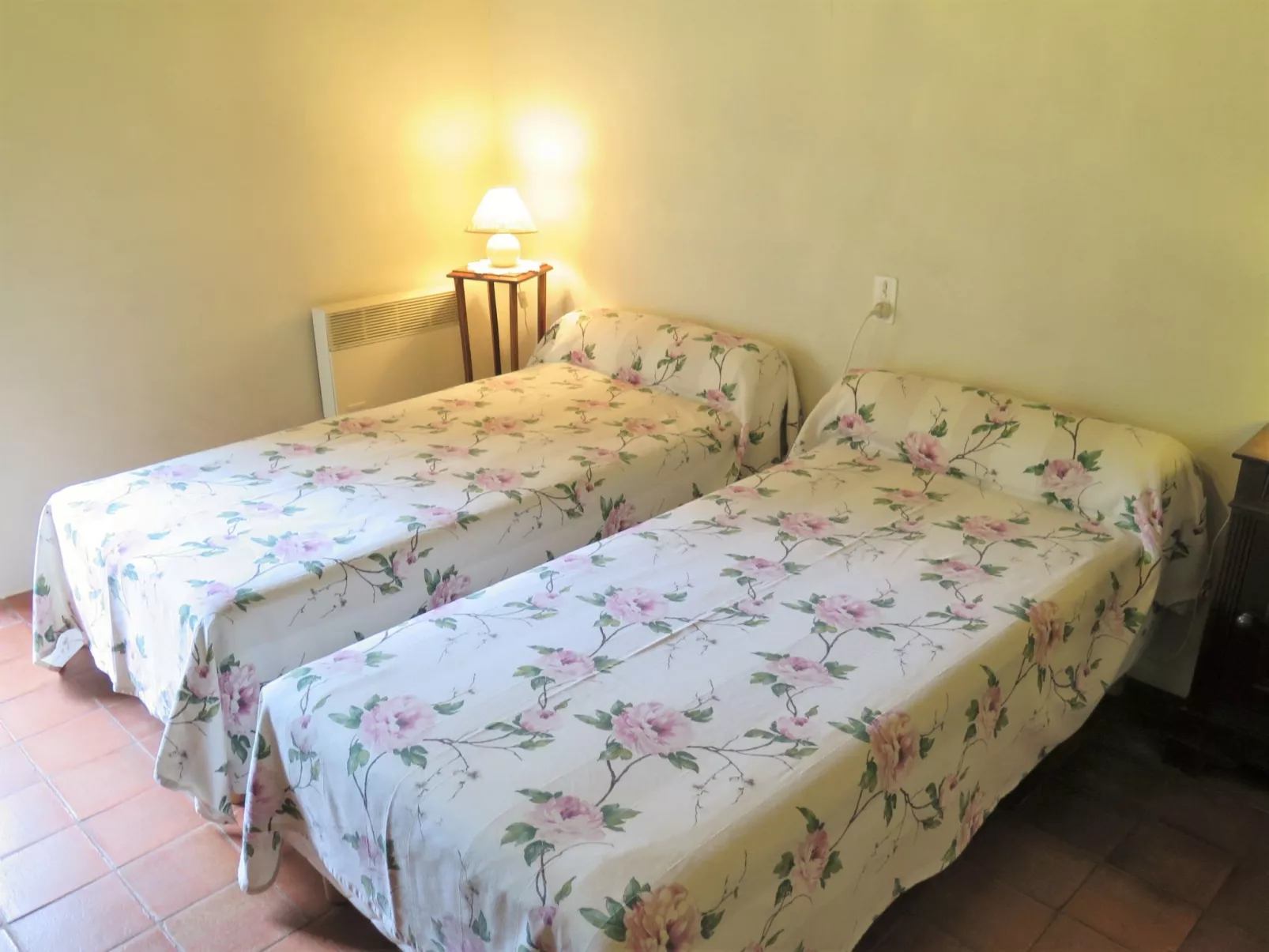 Le Petit Gîte-Inside