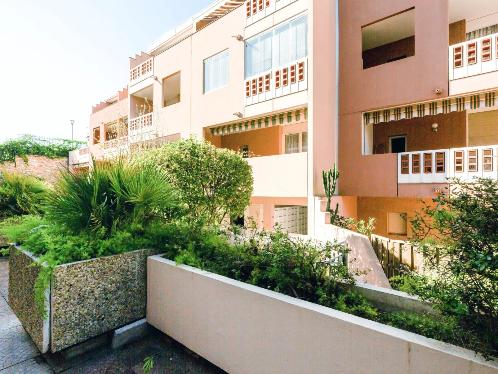Régina-Outside