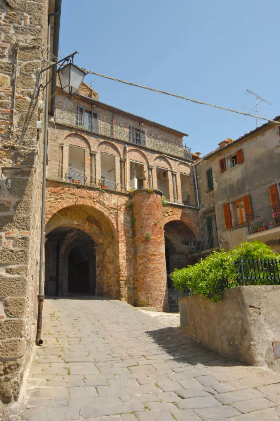 Via Vannocci-Outside