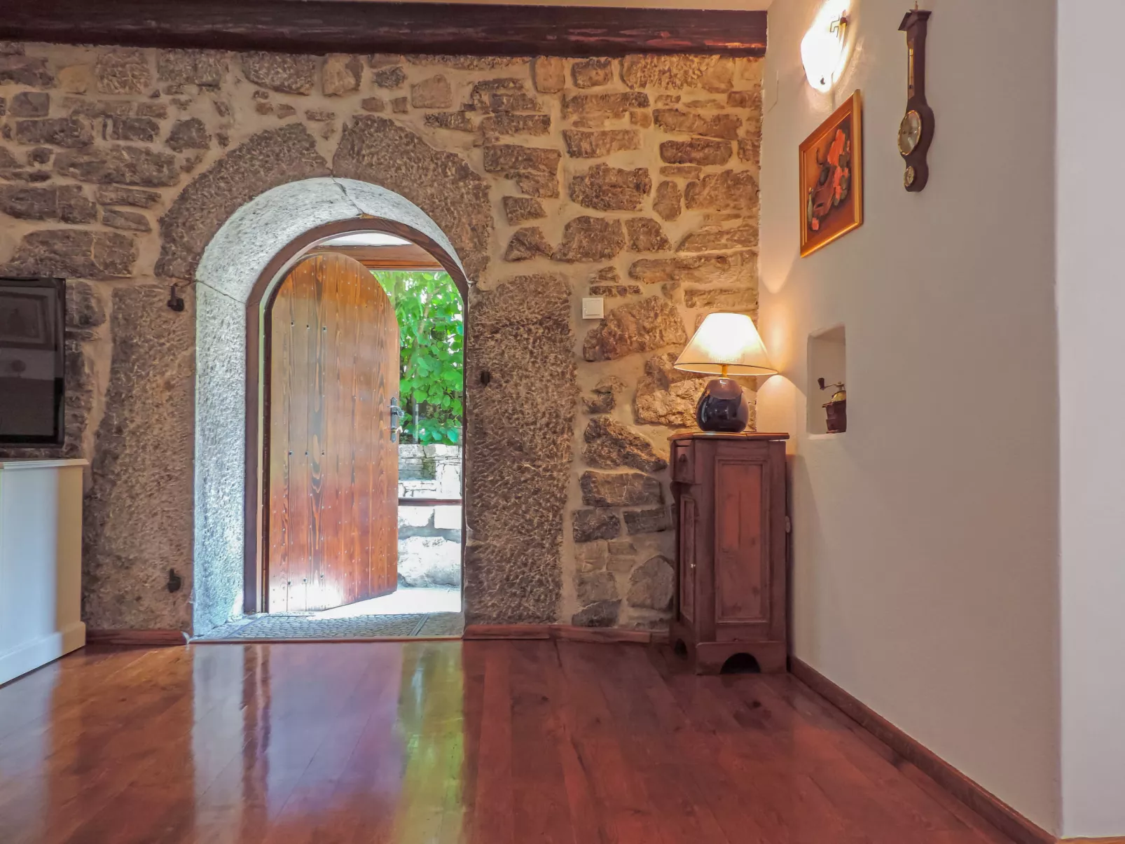 Škalniški-Inside