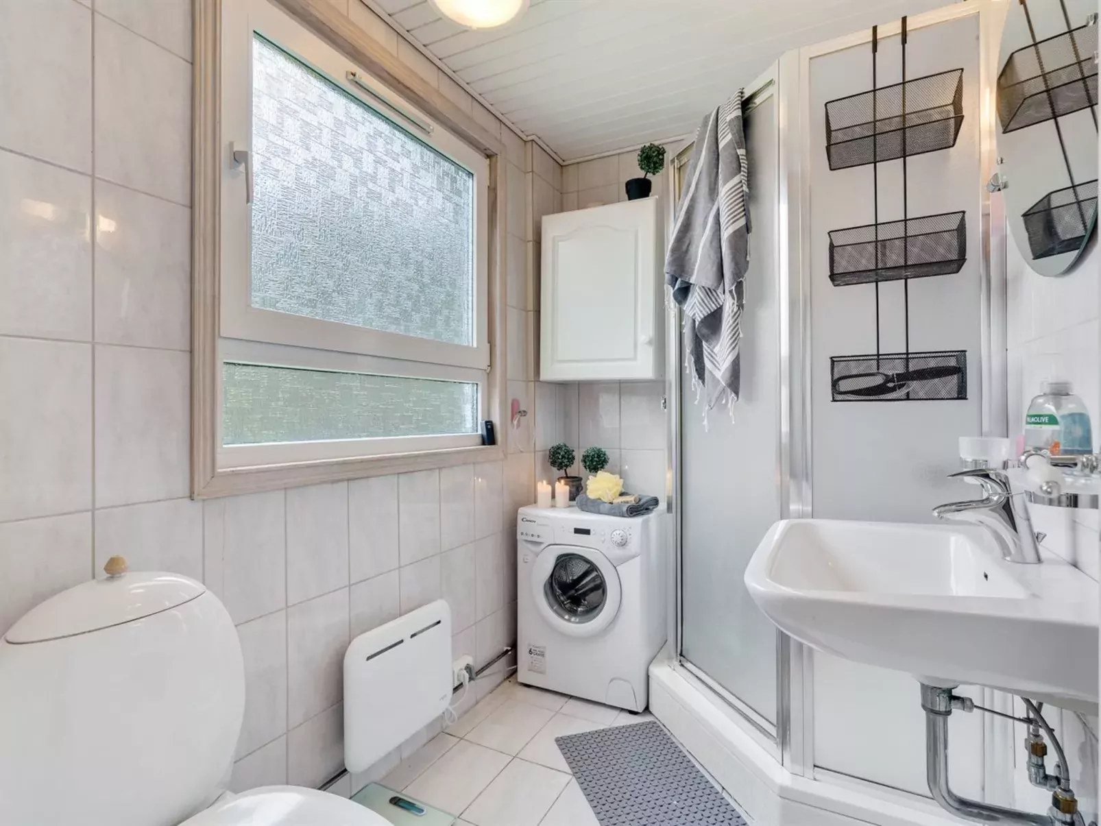 "Ursel" - 800m from the sea-Inside