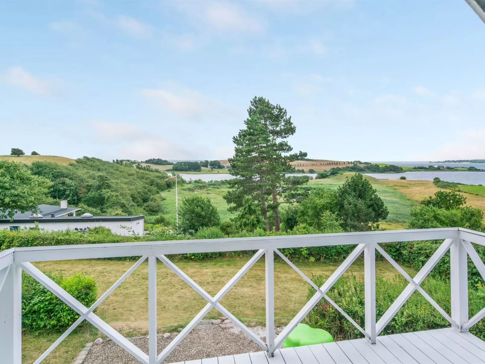 "Chayton" - 450m from the sea-Outside