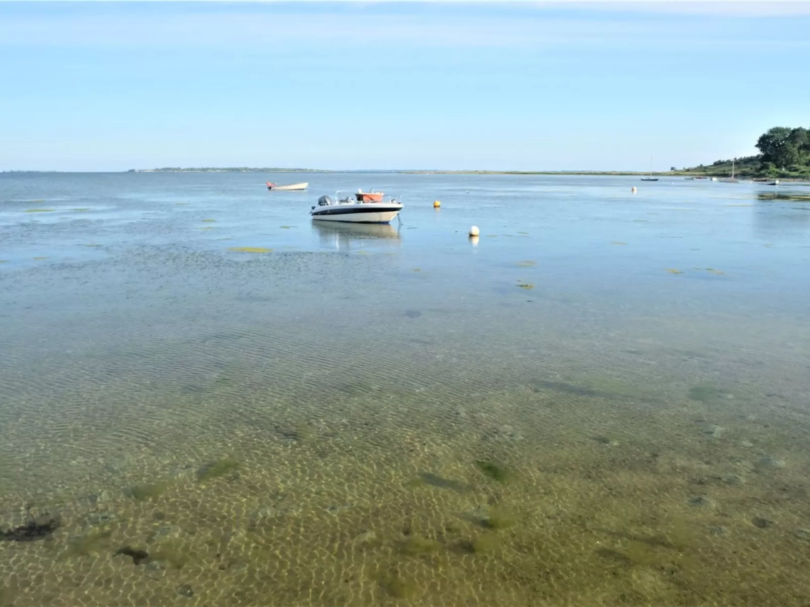 "Chayton" - 450m from the sea-Outside