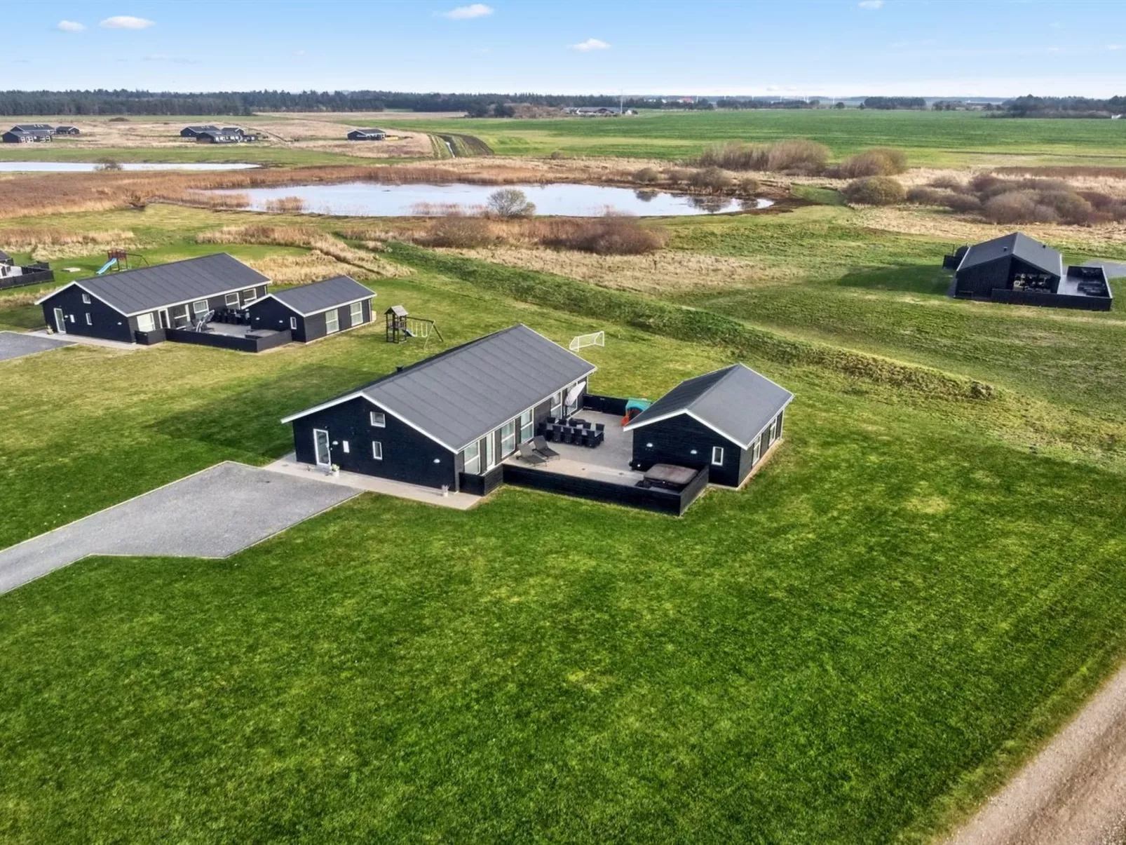 "Dwerg" - 1.5km from the sea-Outside