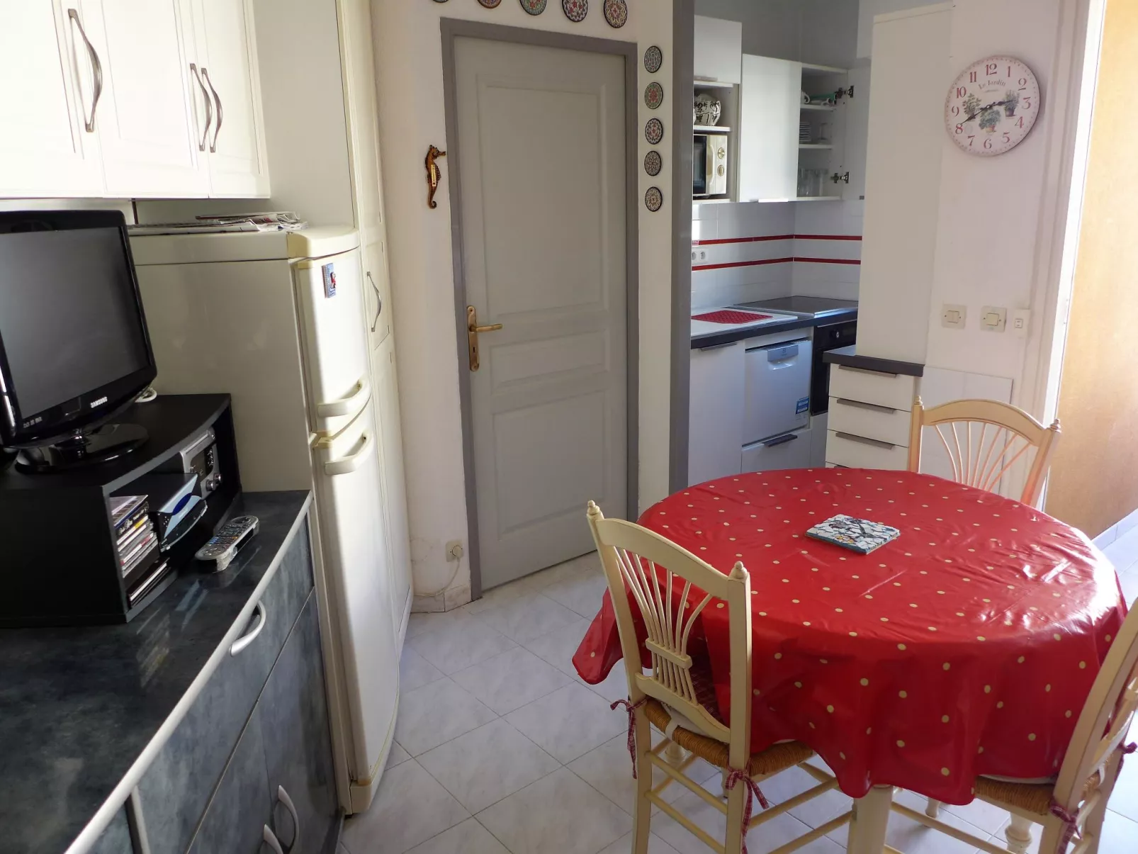 Les Rives Latines-Inside