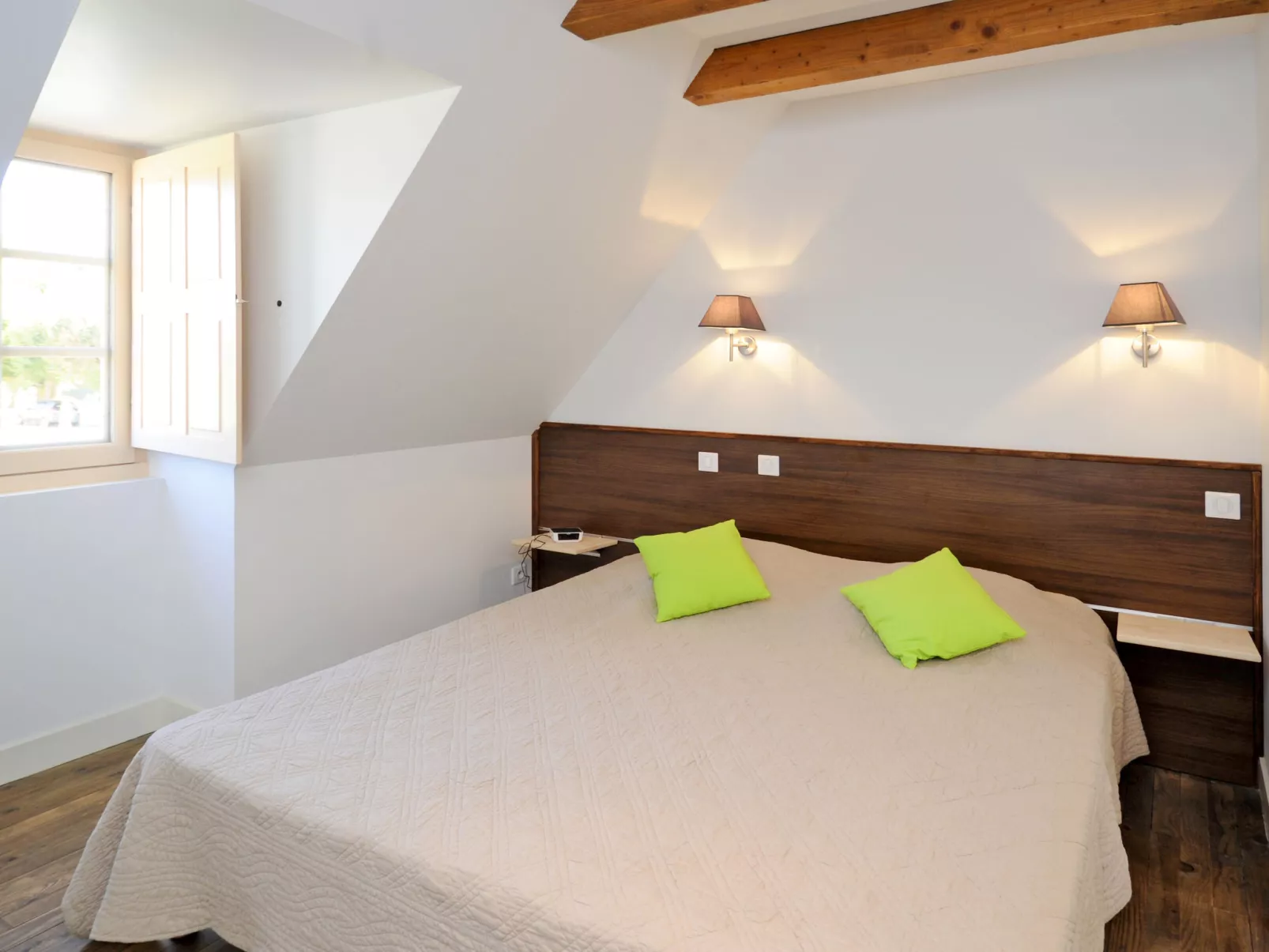 Le Clos des Rives-Inside