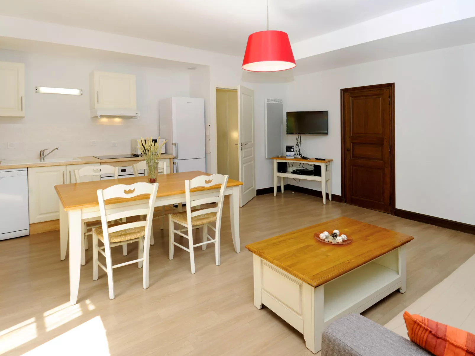 Le Clos des Rives-Inside