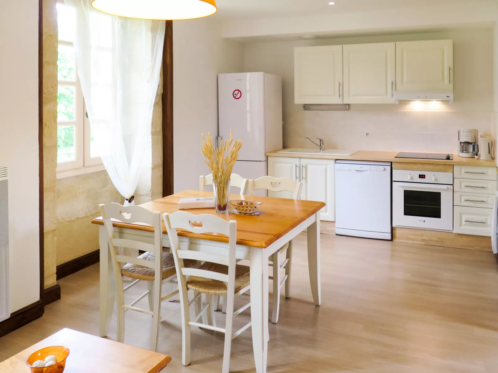 Le Clos des Rives-Inside