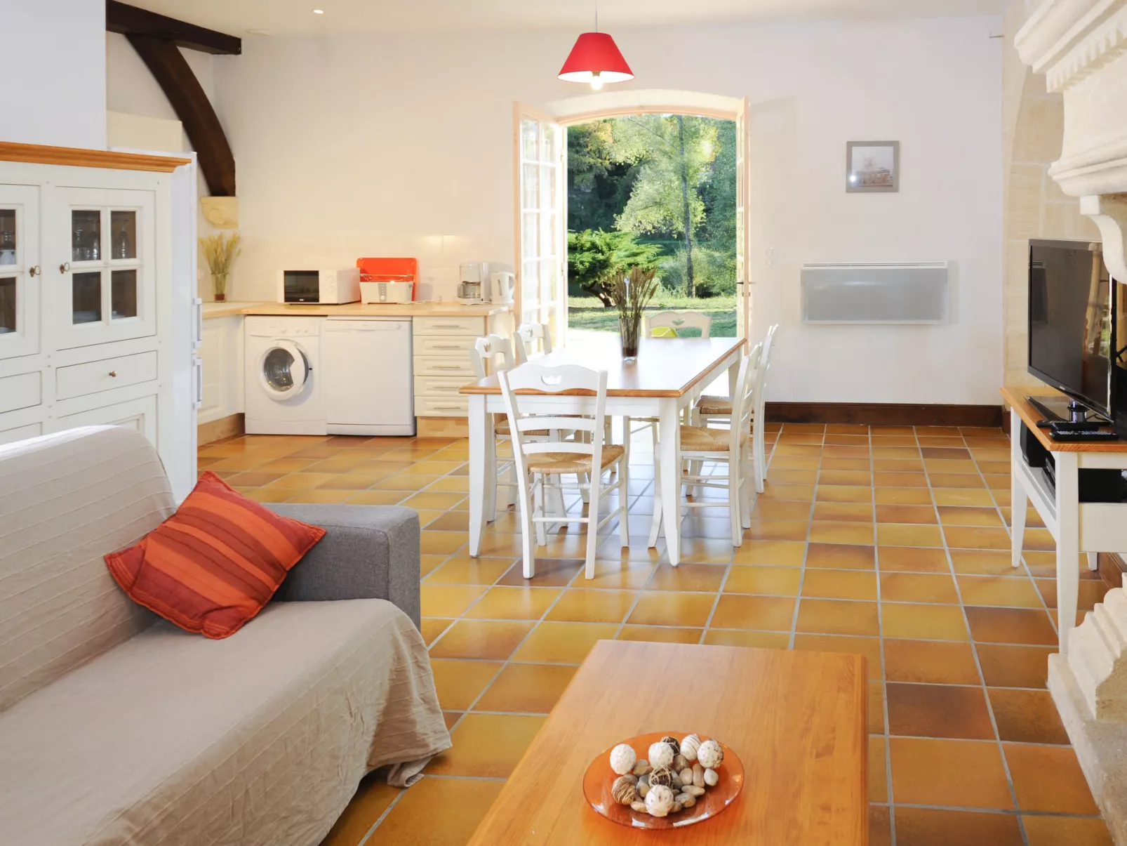 Le Clos des Rives-Drinnen