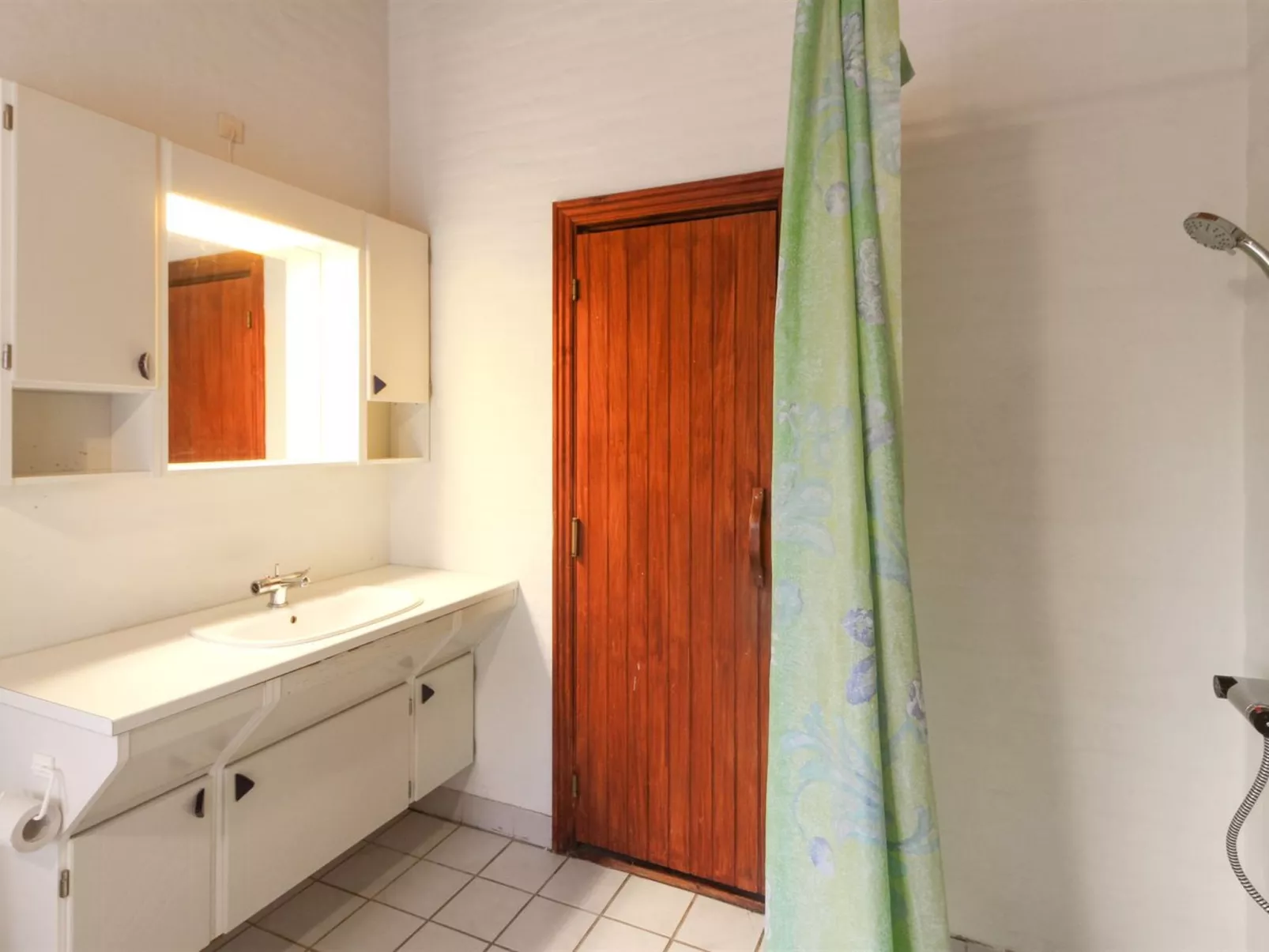 "Leoni" - 500m from the sea-Inside