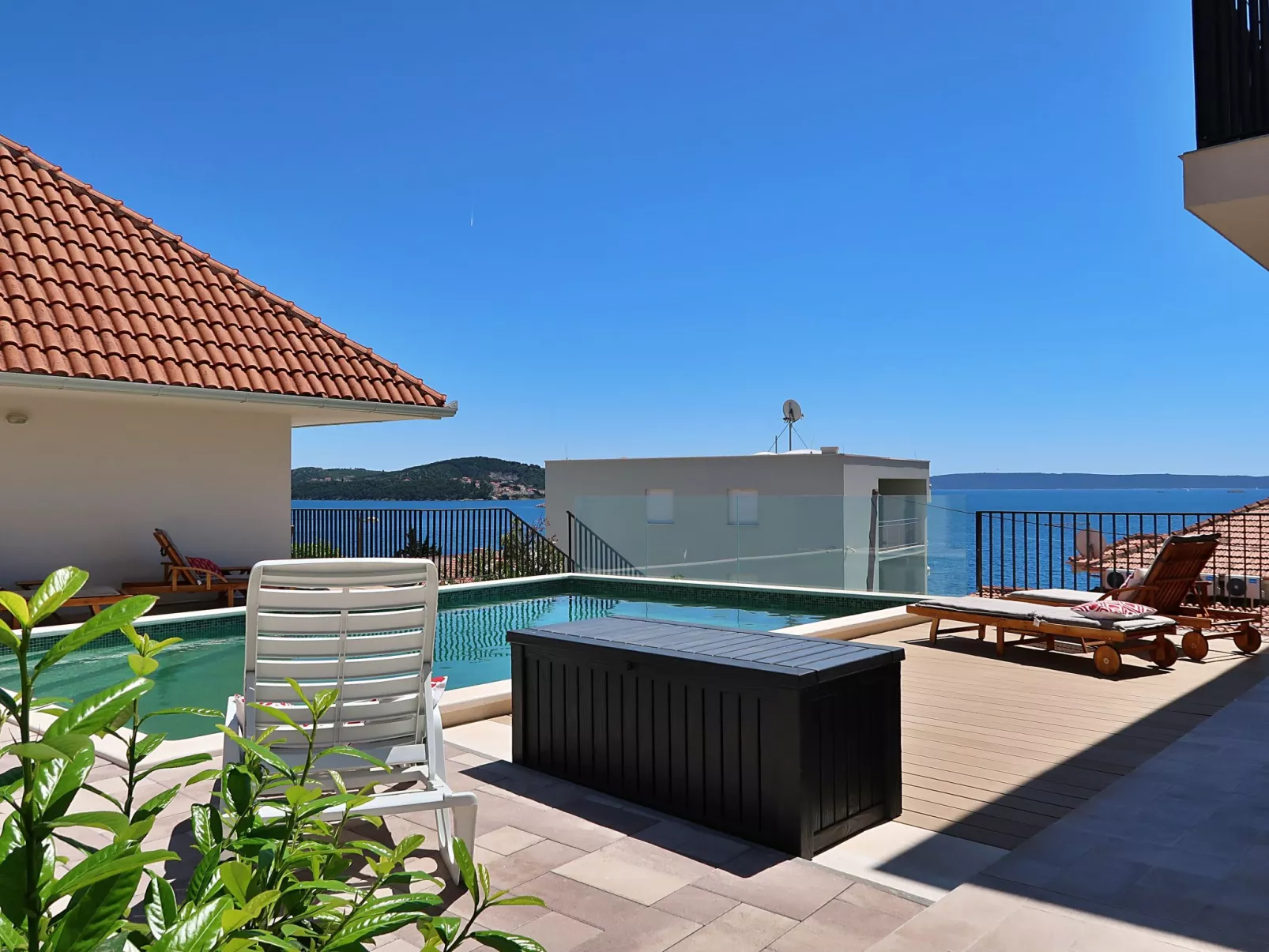Viva-by the sea-panorama penthouse-Outside