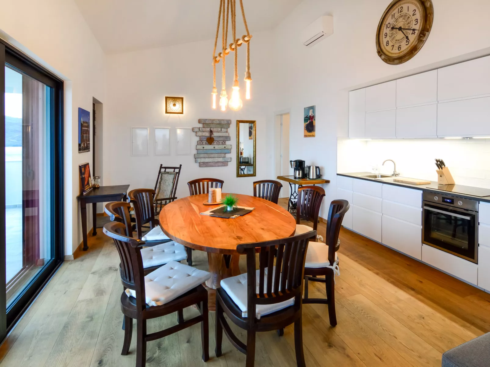 Viva-by the sea-panorama penthouse-Inside