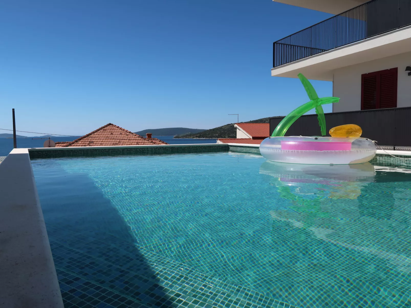 Viva-by the sea-panorama penthouse-Outside