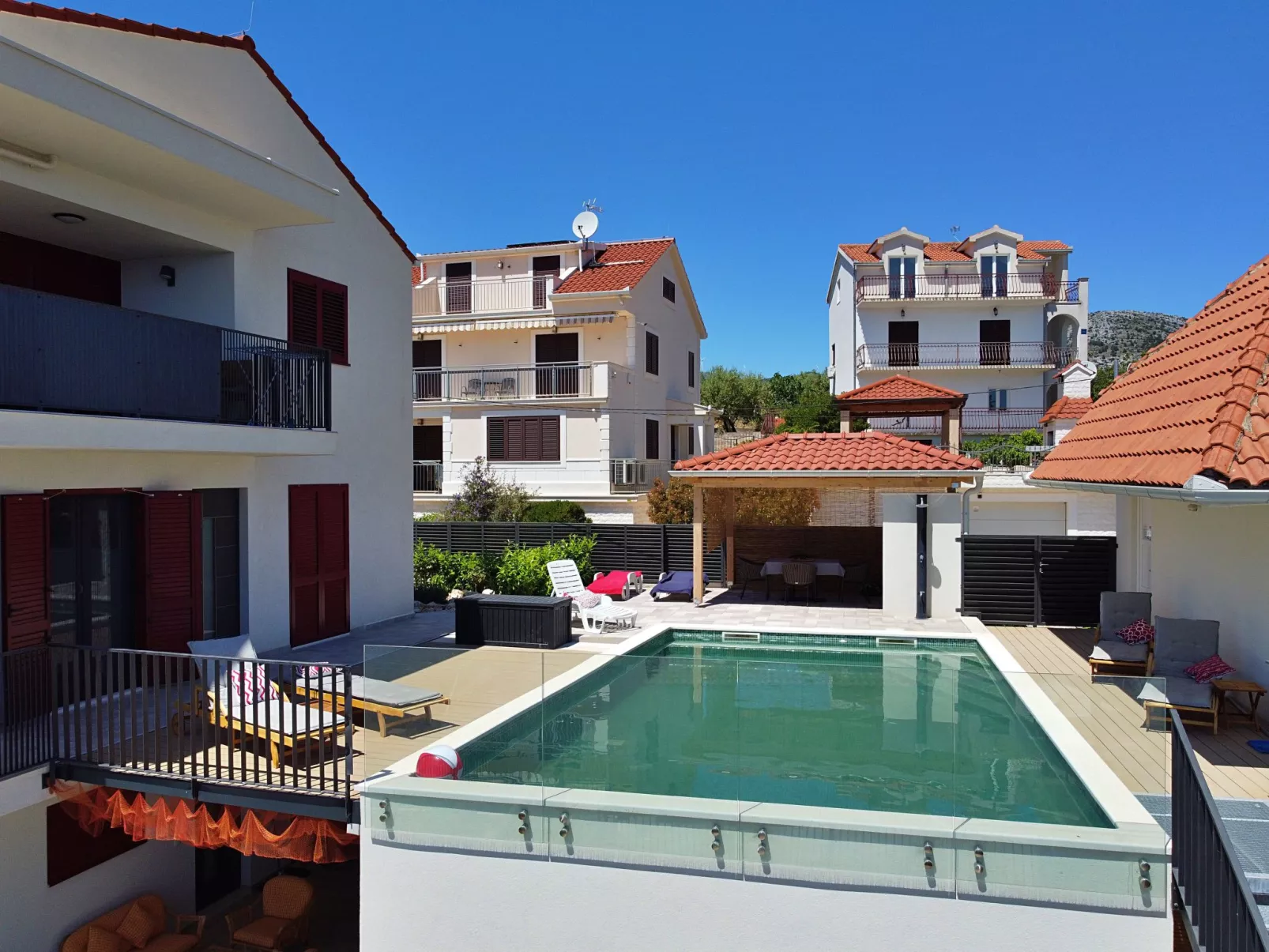 Viva-by the sea-panorama penthouse-Outside