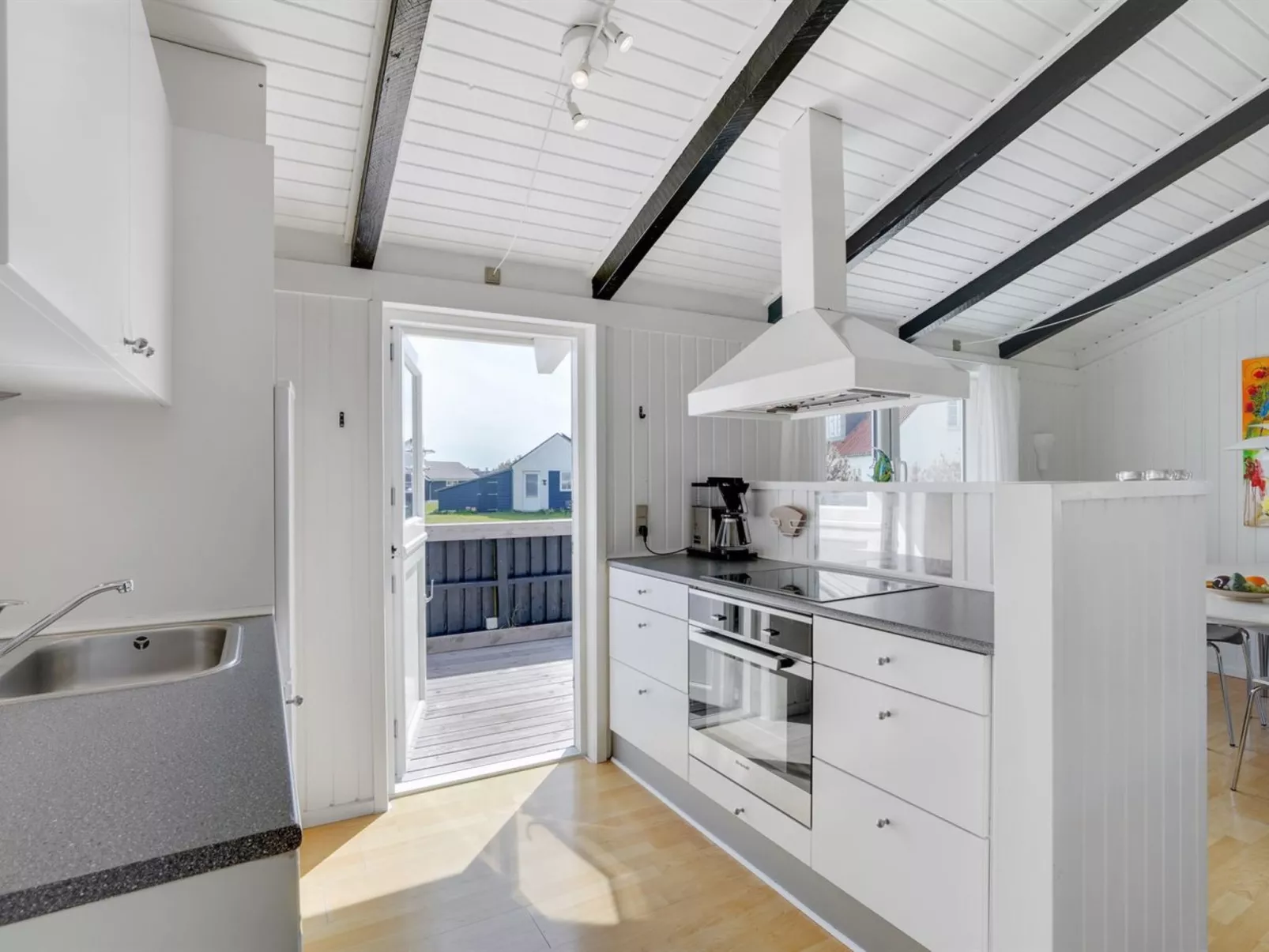 "Gerlis" - 75m from the sea-Inside