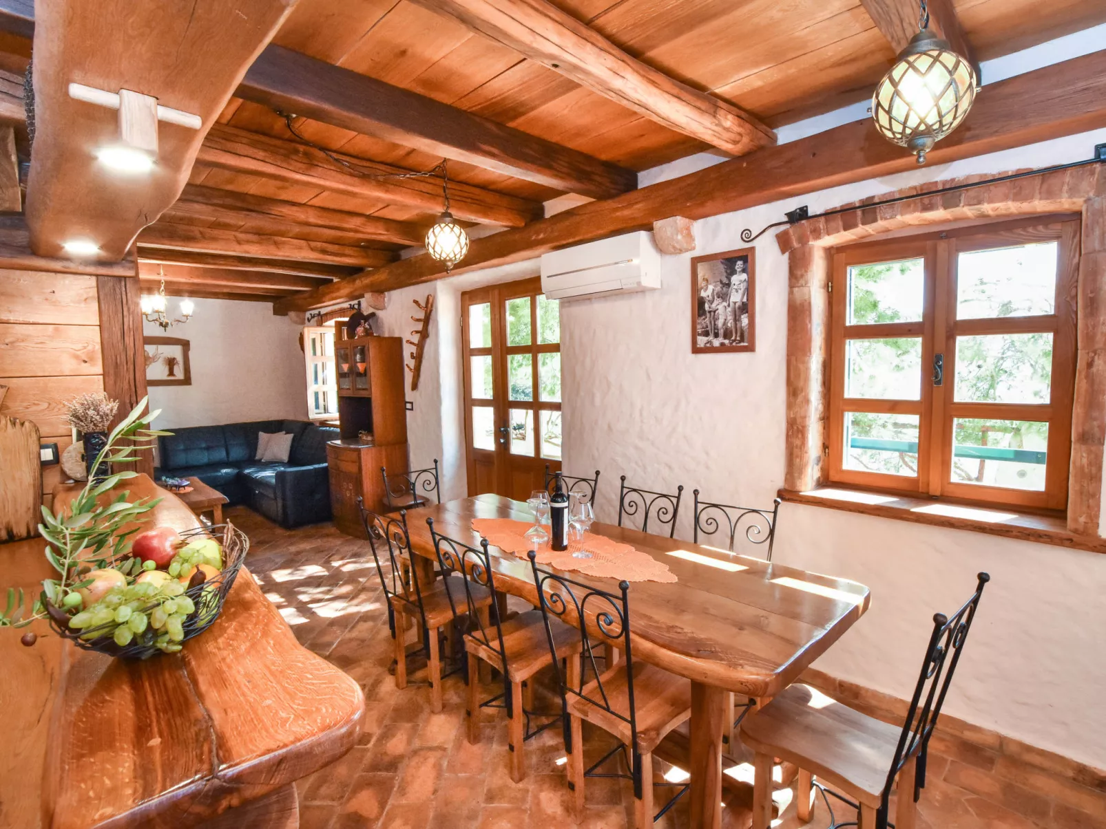 Villa Golubinka-Dedans