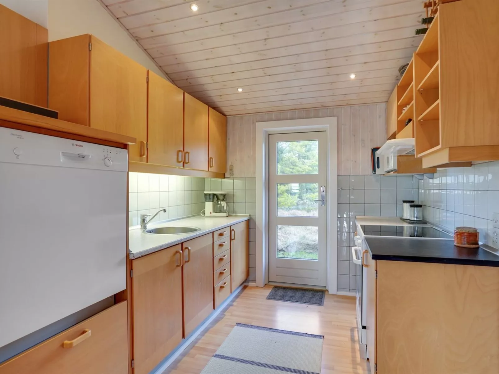 "Dietmar" - 2.8km from the sea-Outside