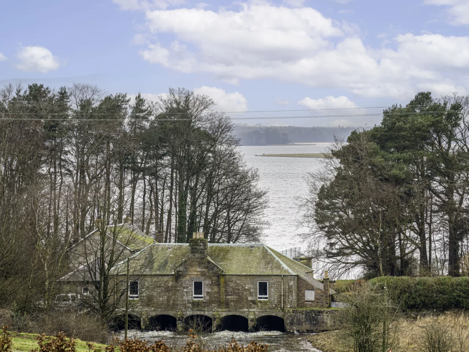 Loch Leven Lodge 25 East-Outside