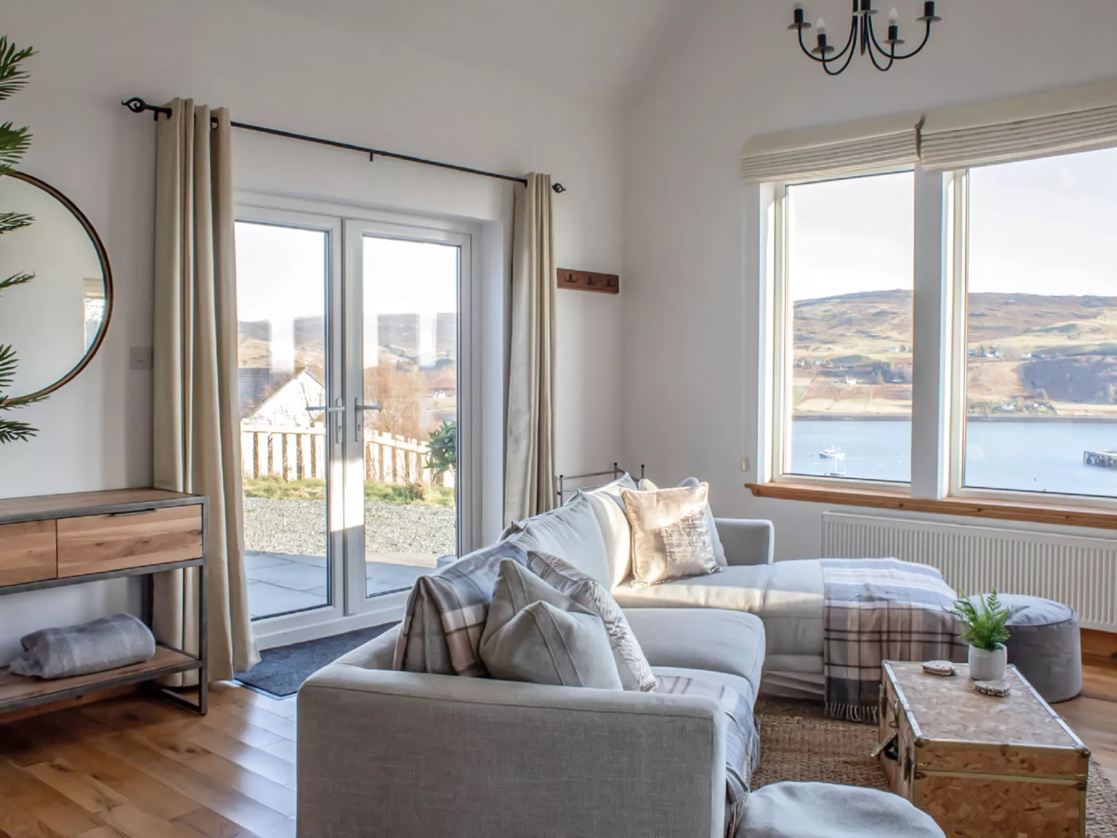 Bay View-Inside