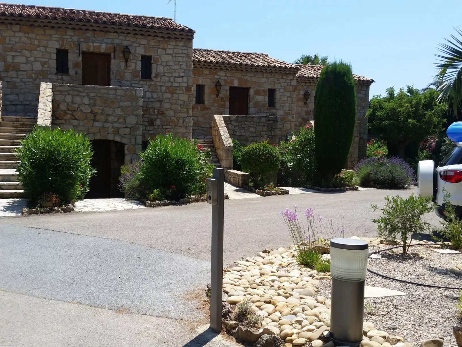 Les Maures de l'Esterel-Outside