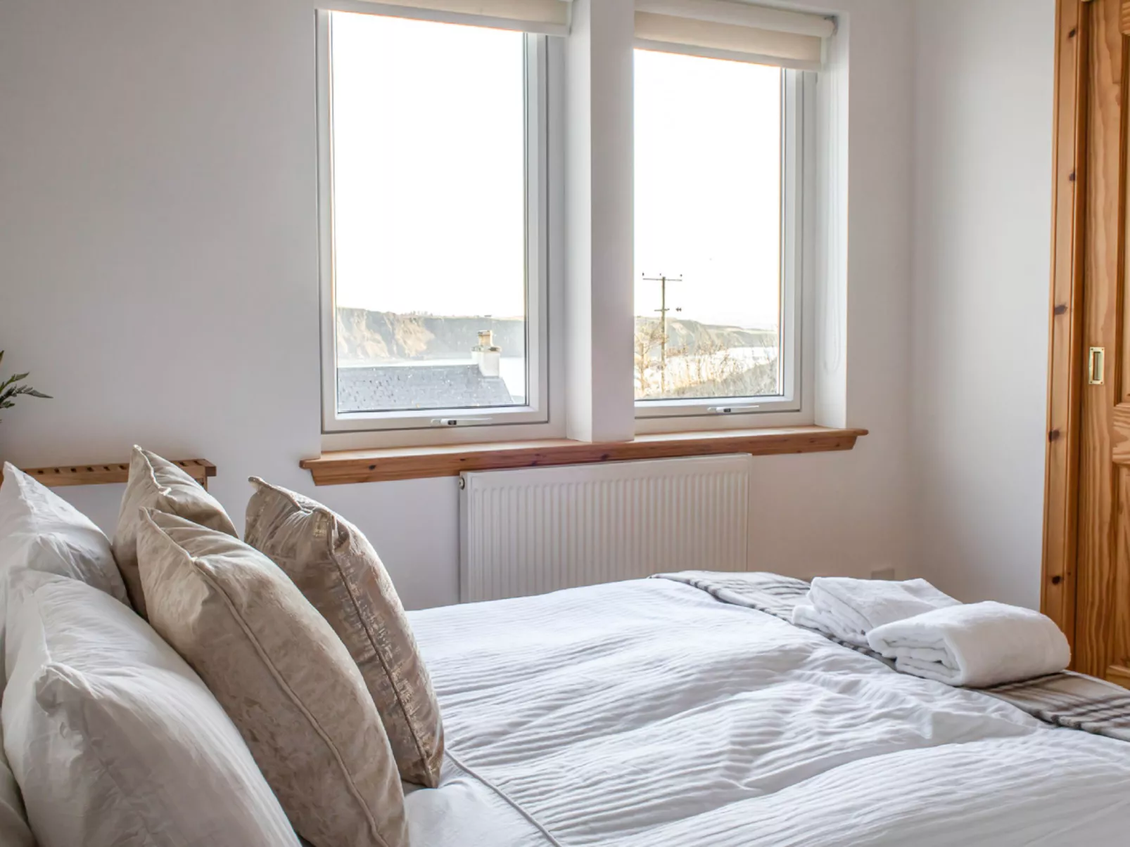 Bay View-Inside