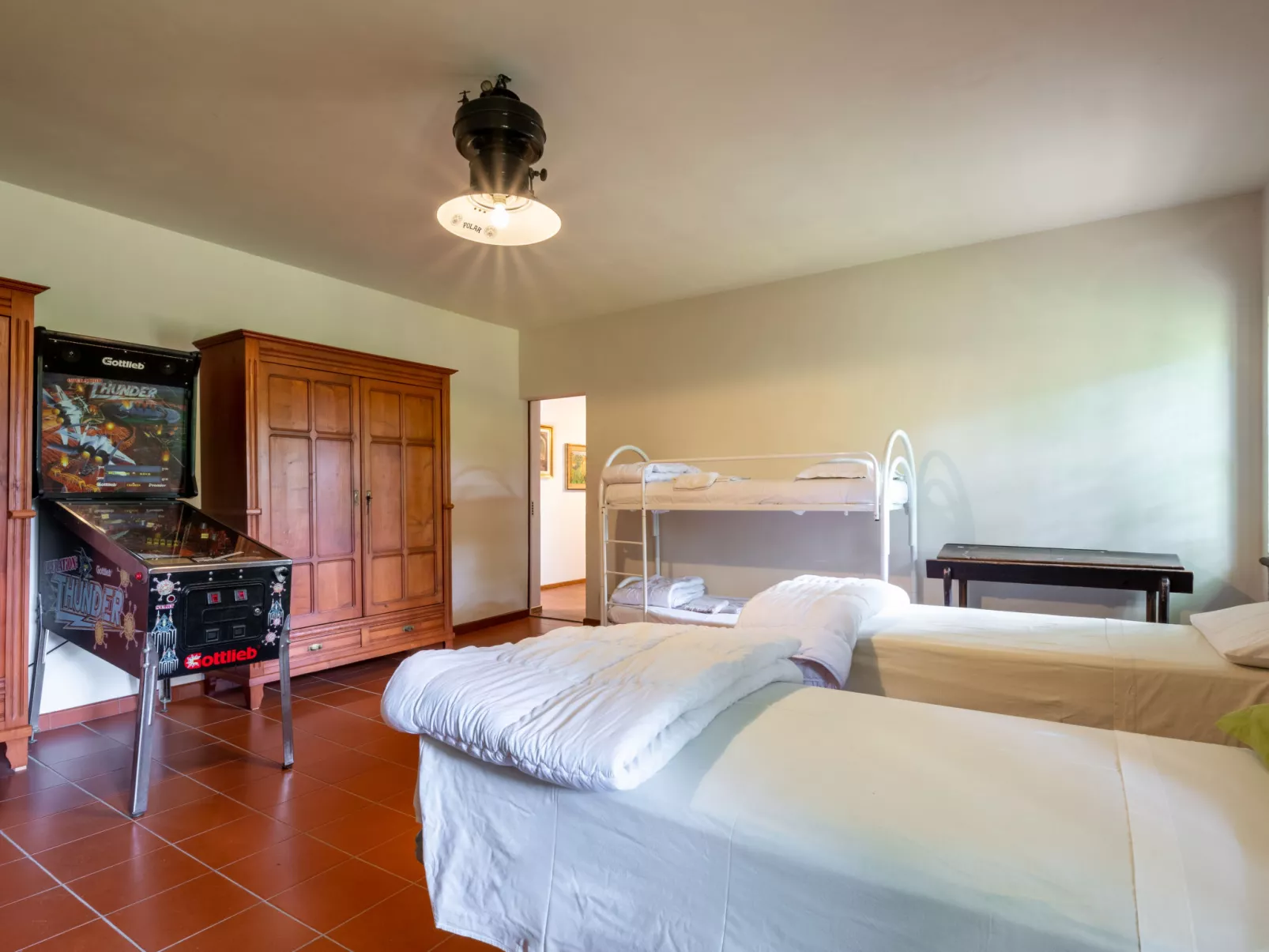 Giorgio Winery-Inside