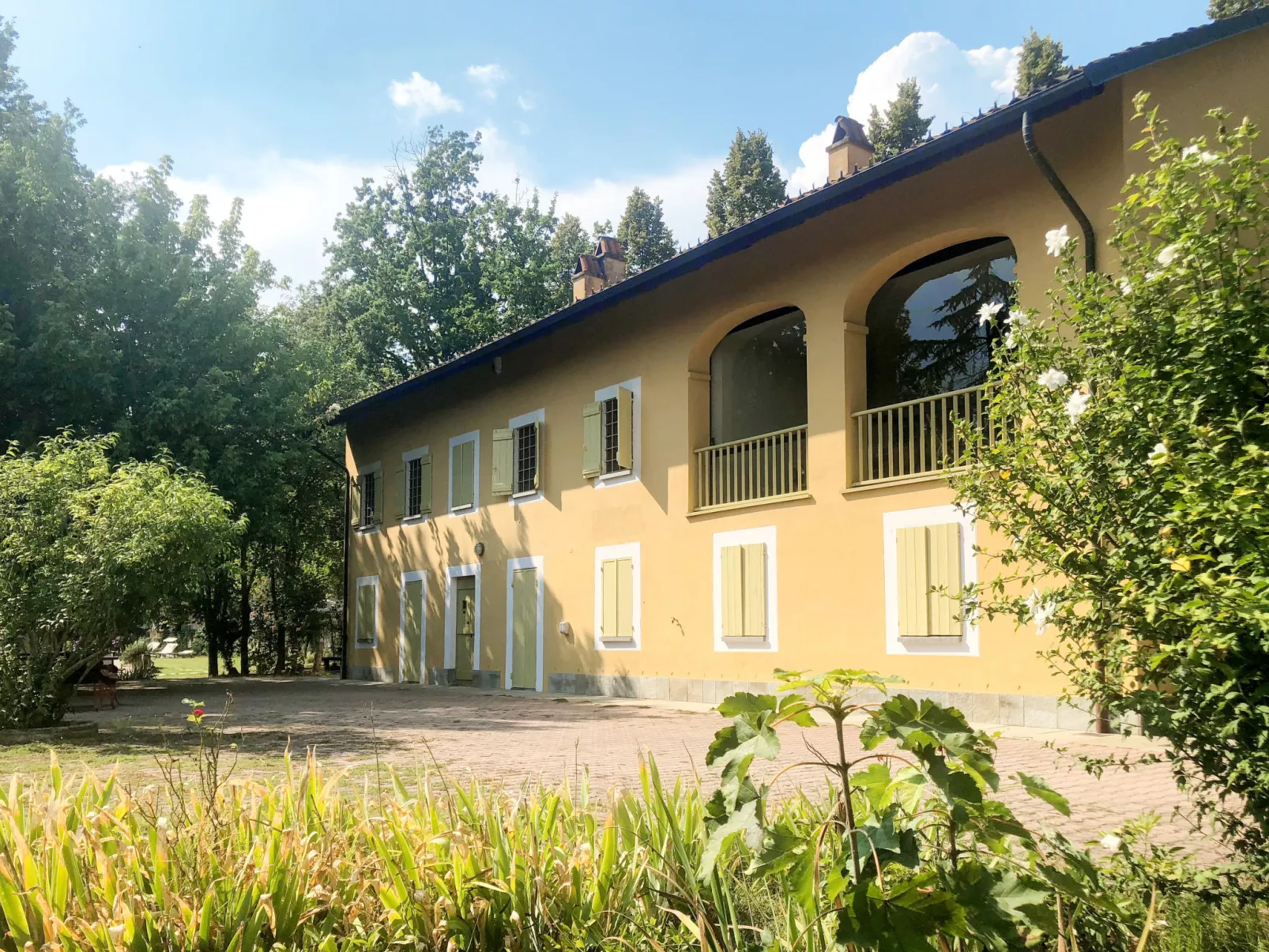 Giorgio Winery-Outside