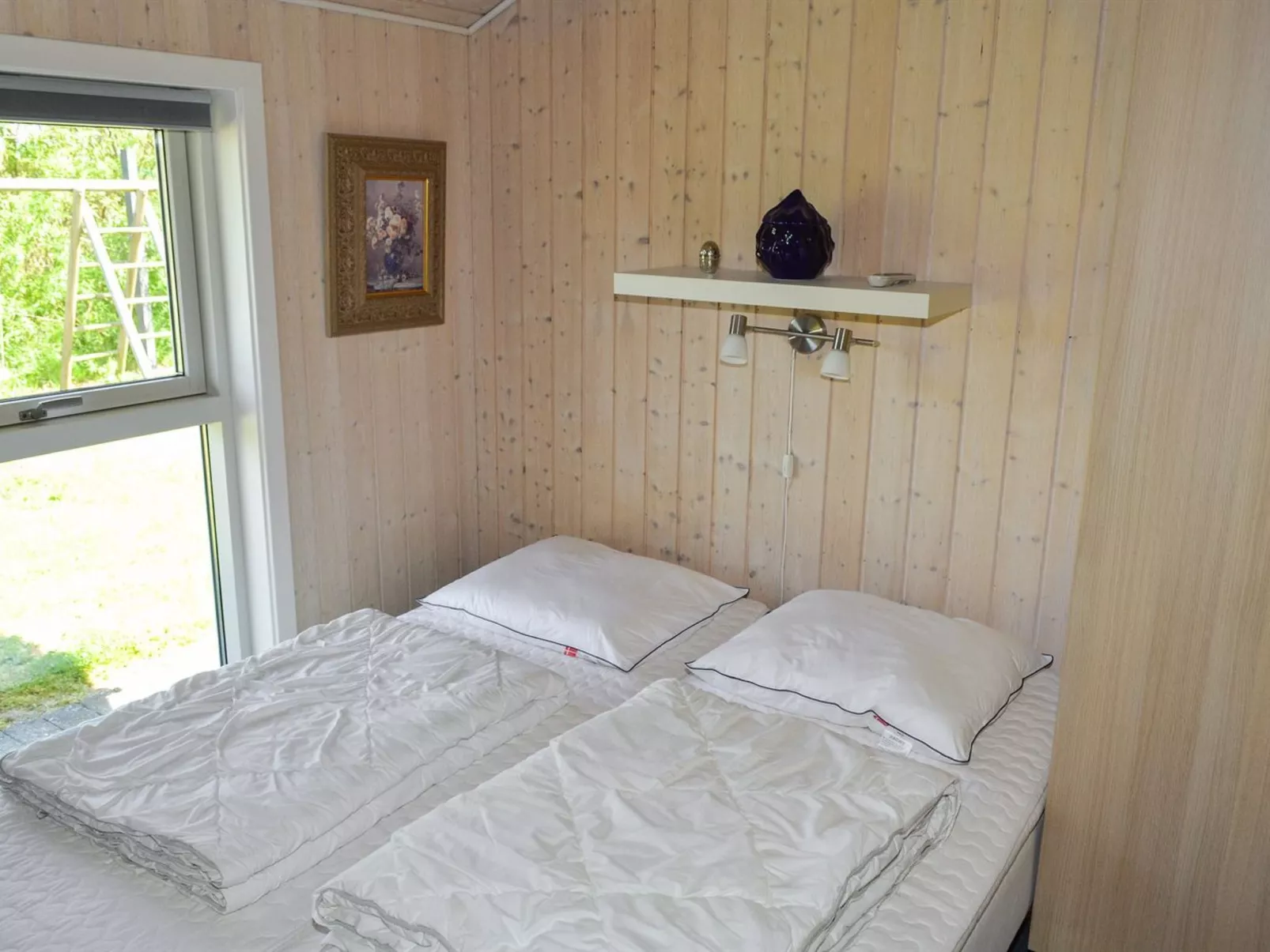 "Athalia" - 2.4km from the sea-Inside