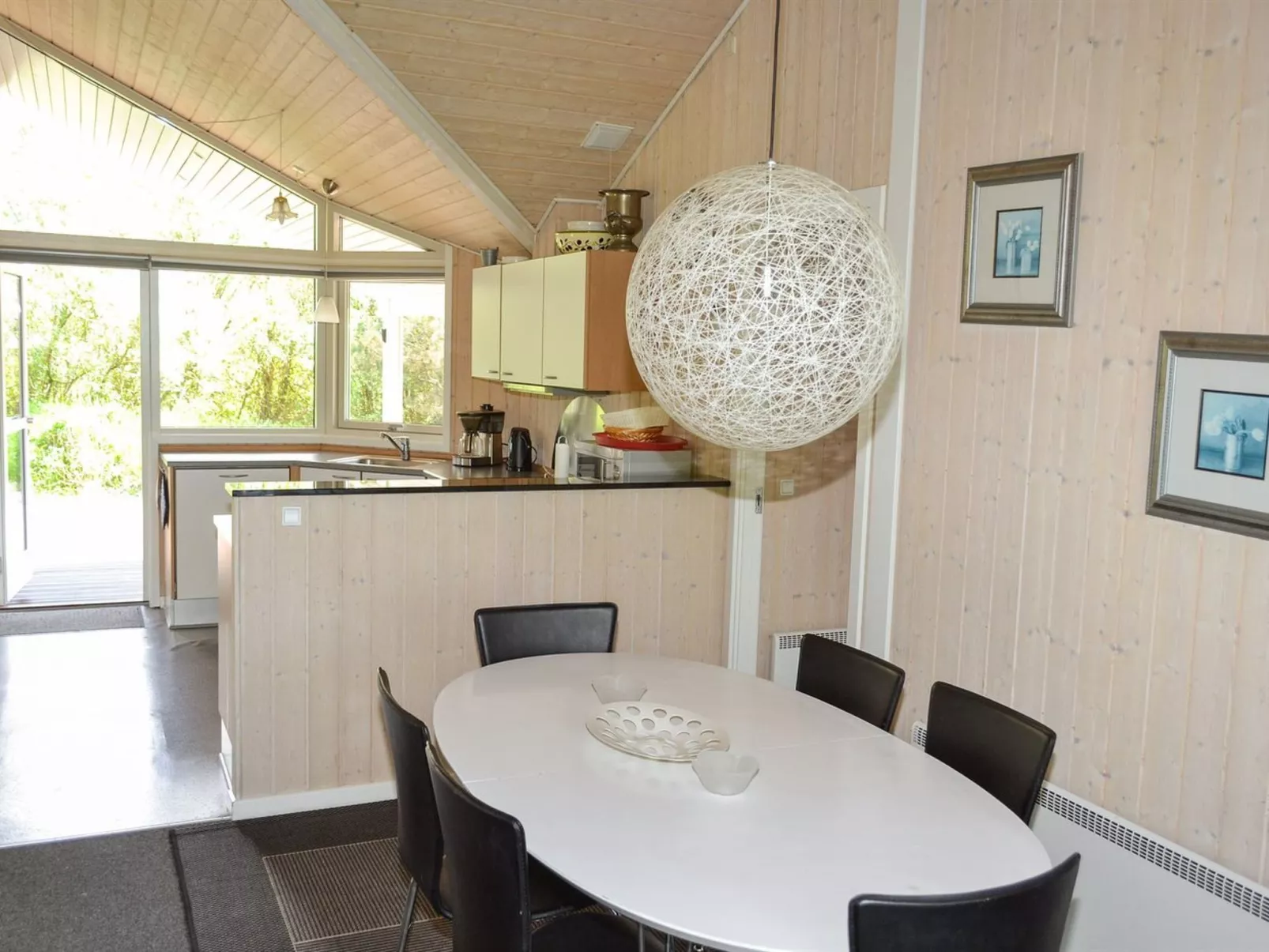 "Athalia" - 2.4km from the sea-Inside