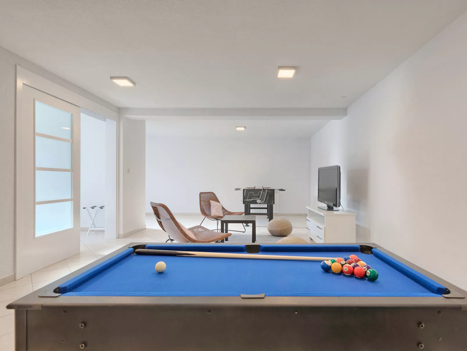 Villa Beach Front-Inside