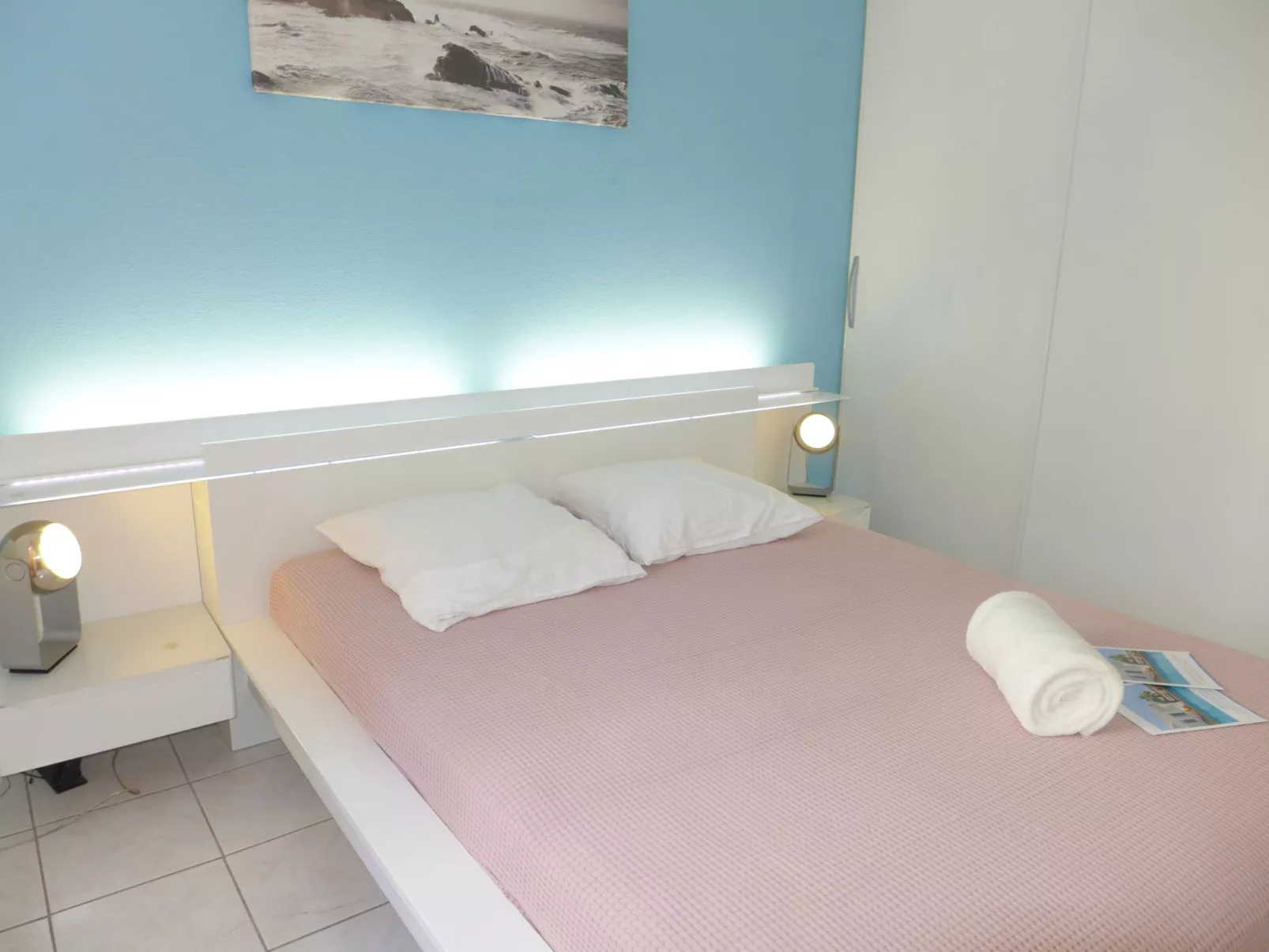 Le Clos Saint Saens-Inside