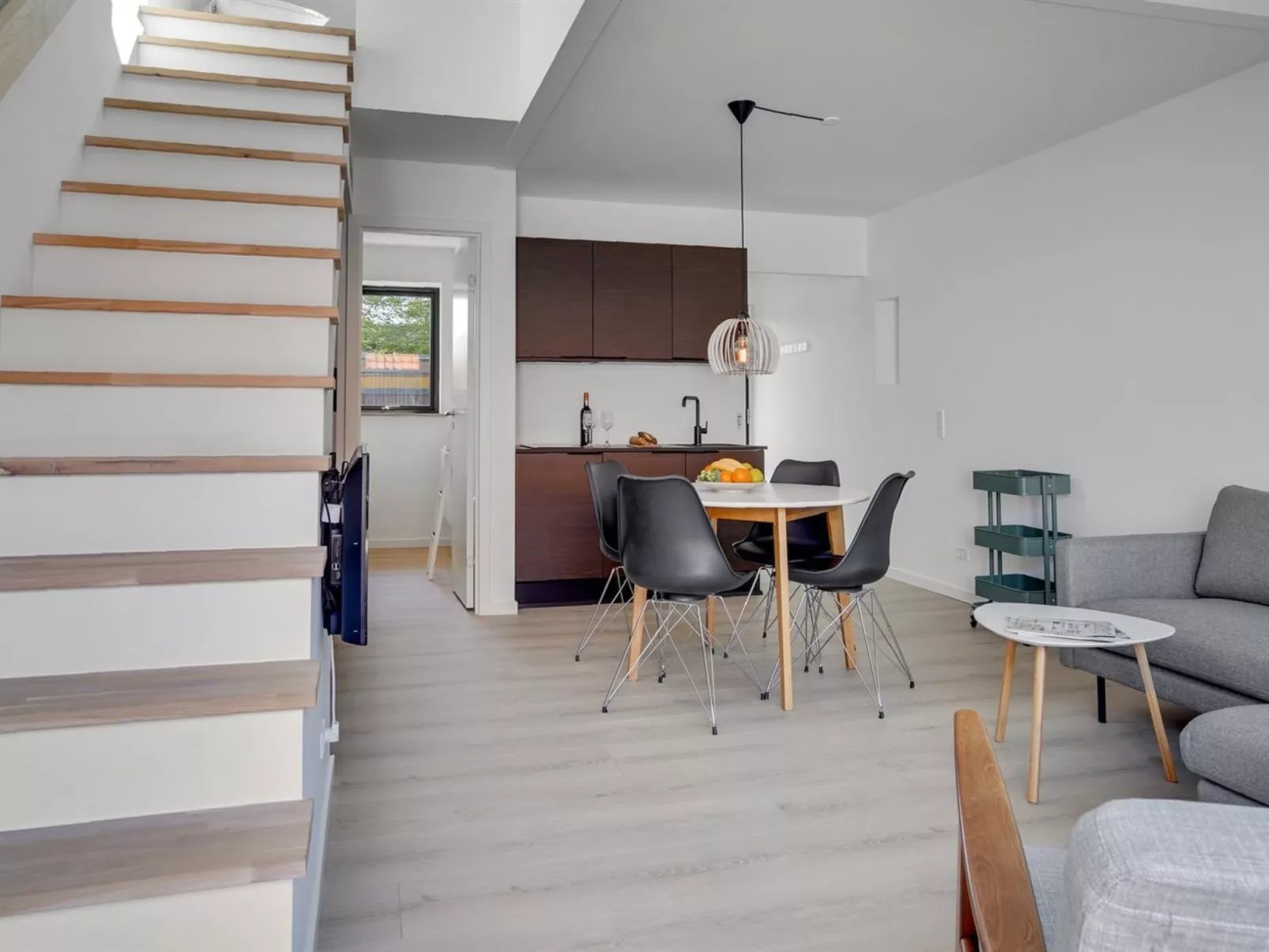 "Bernie" - 200m from the sea-Inside
