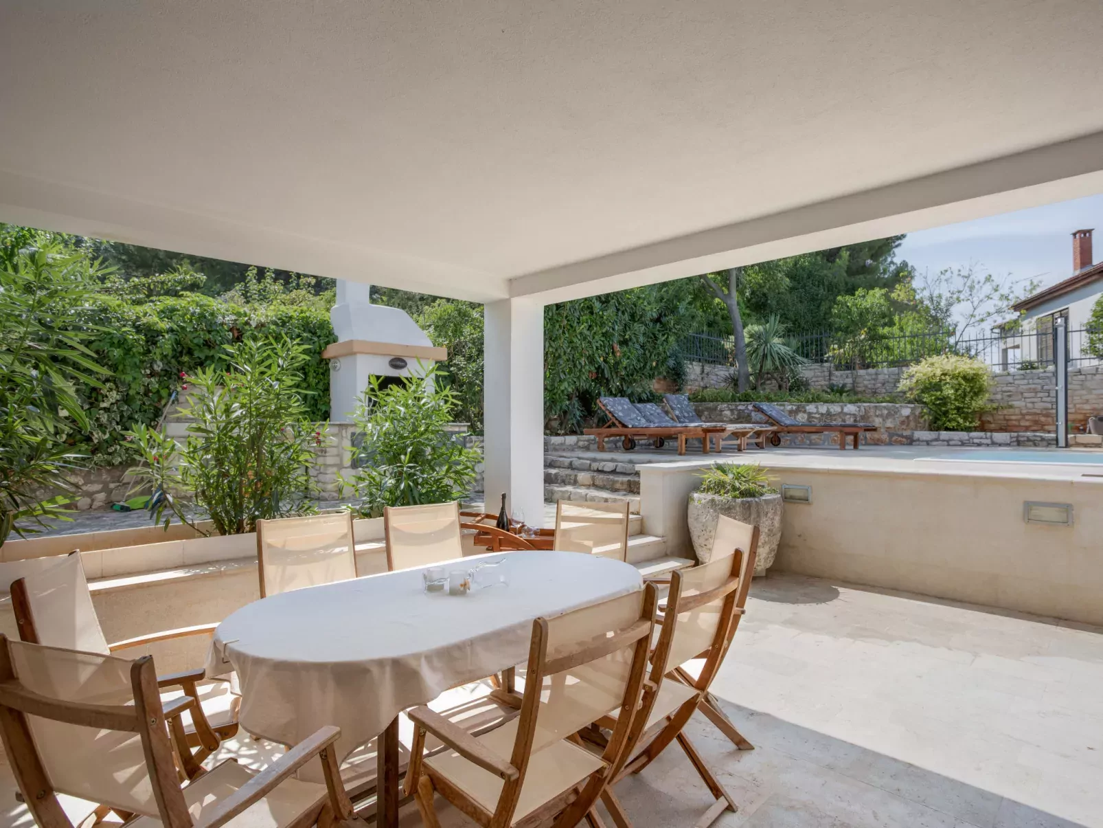 Villa Asi-Dedans