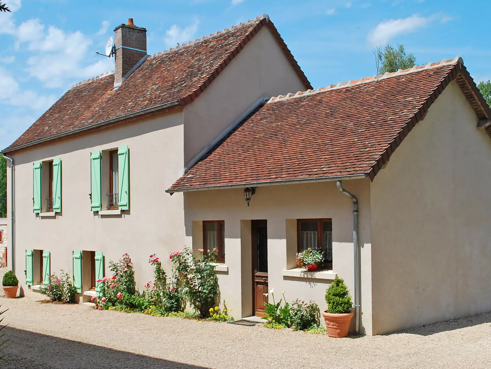 Le Moulin Lecomte-Outside