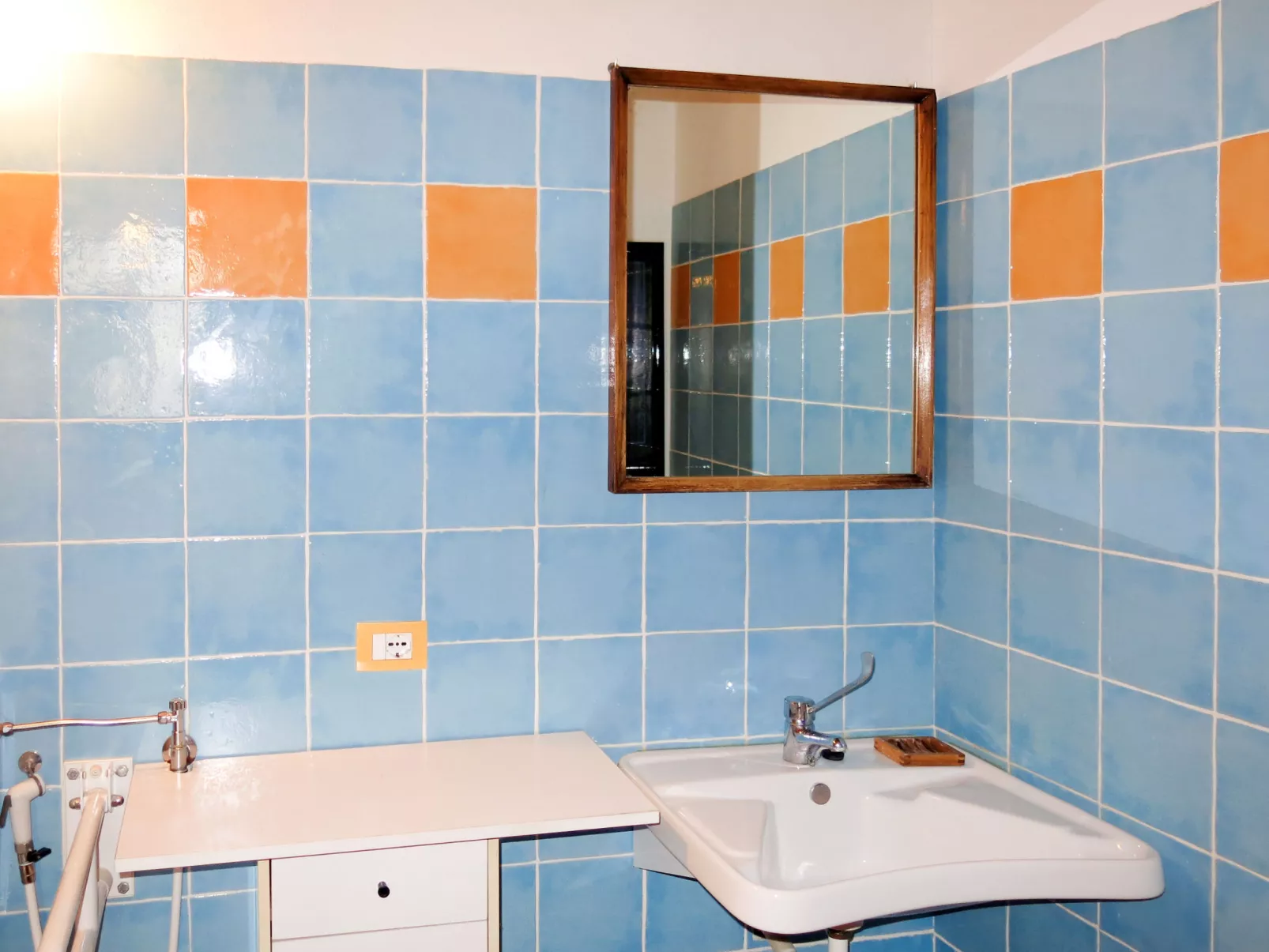 La Rovere-Inside