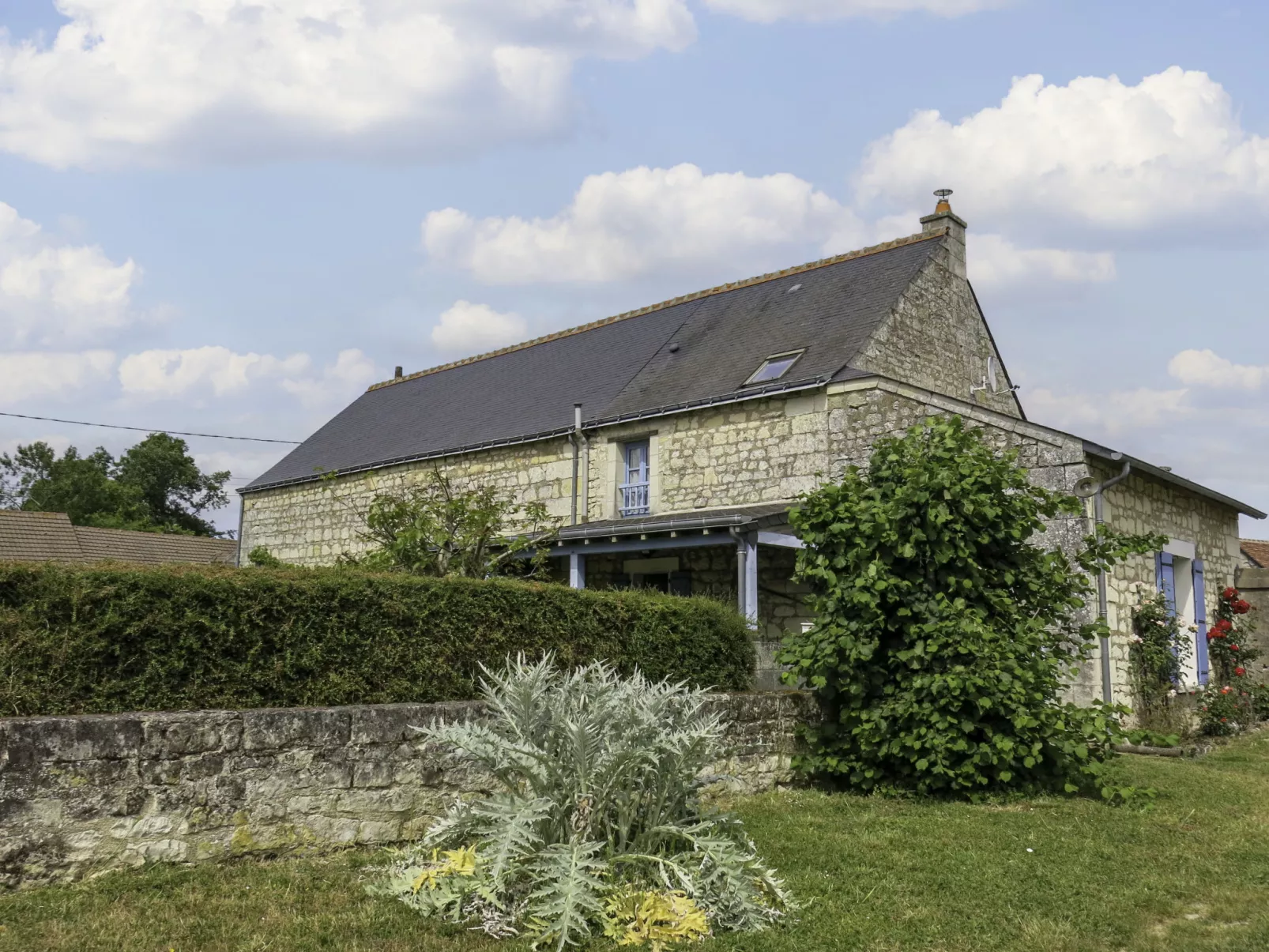 Gîte Le Landhuismes-Outside