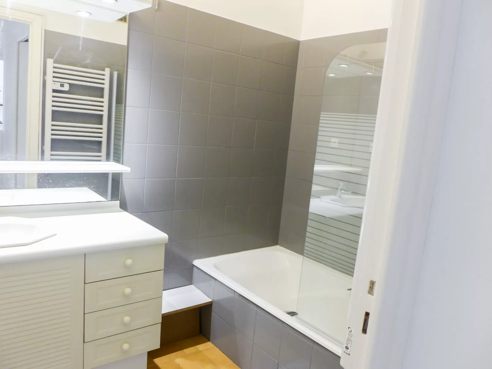 Le Clos tranquille-Inside