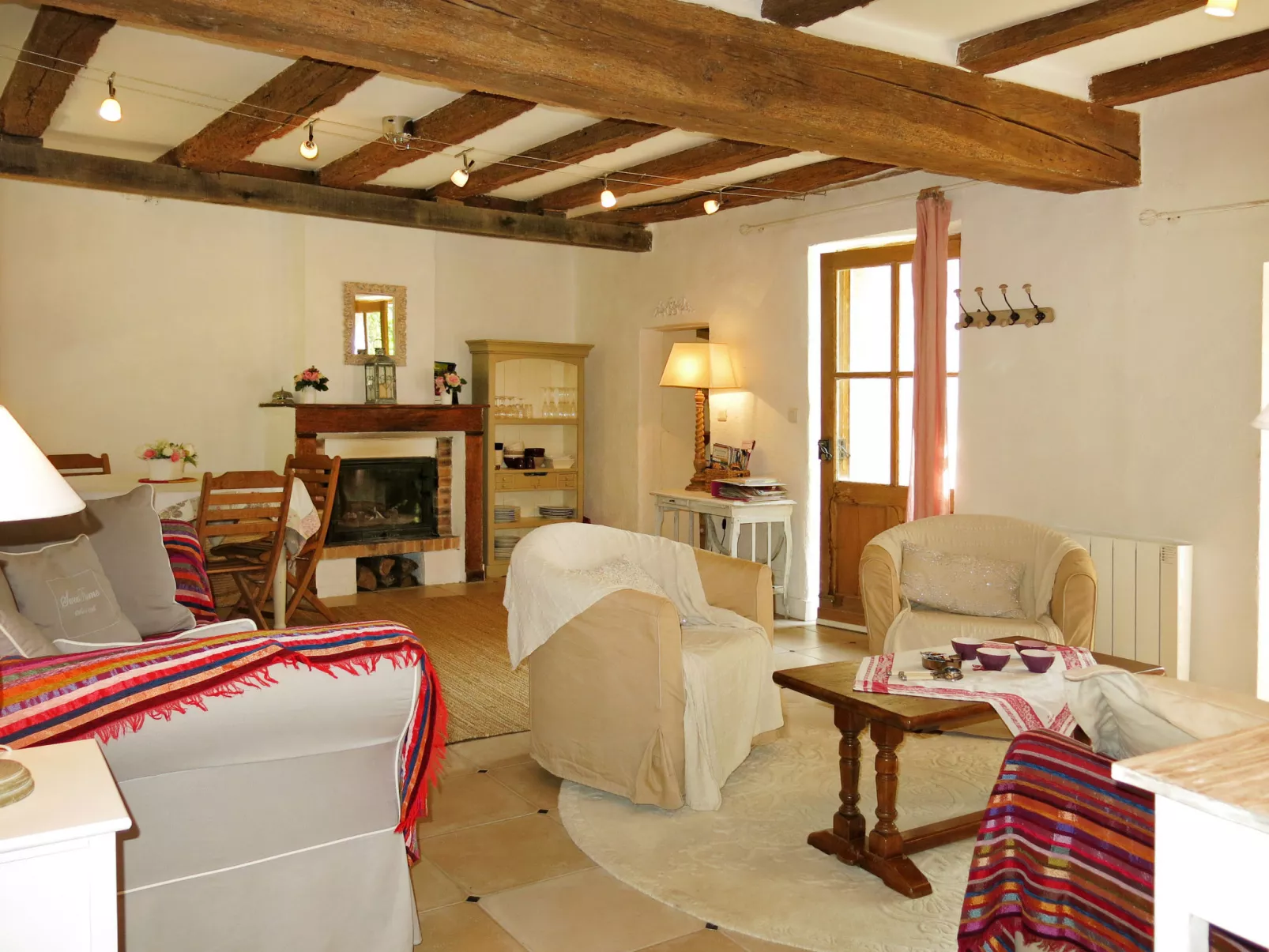 Marray-Baccus-Inside