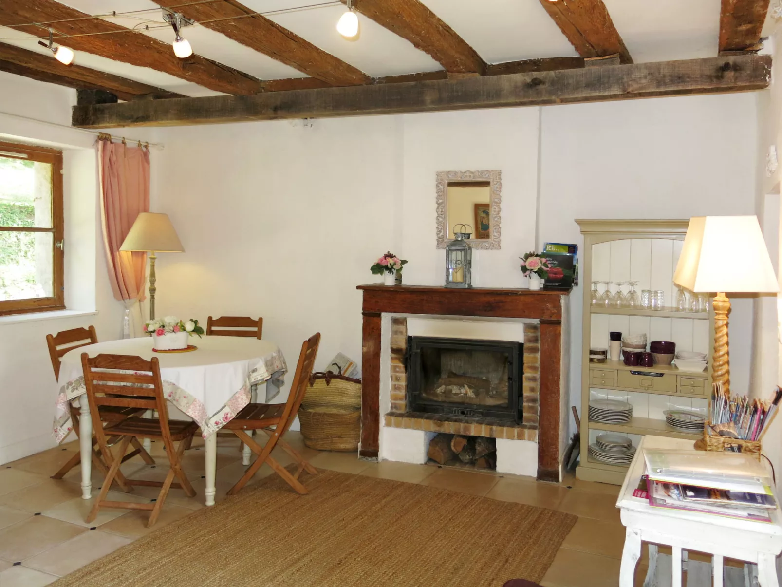Marray-Baccus-Inside