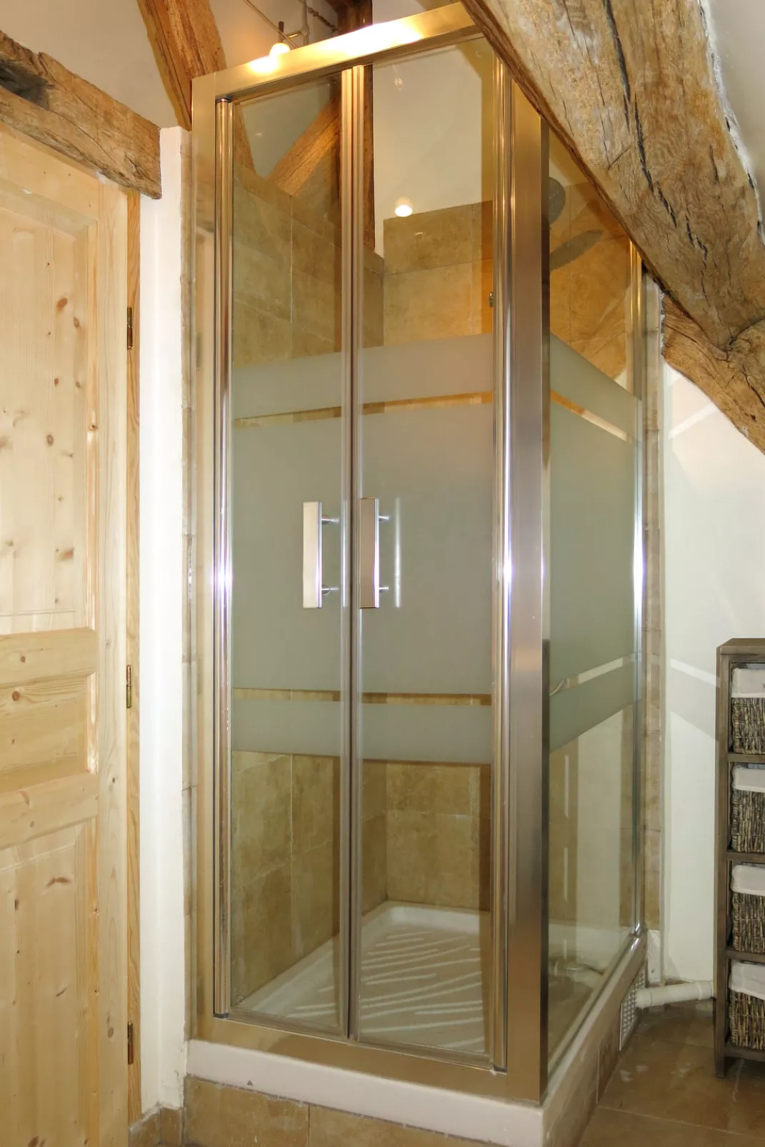 Marray-Baccus-Inside