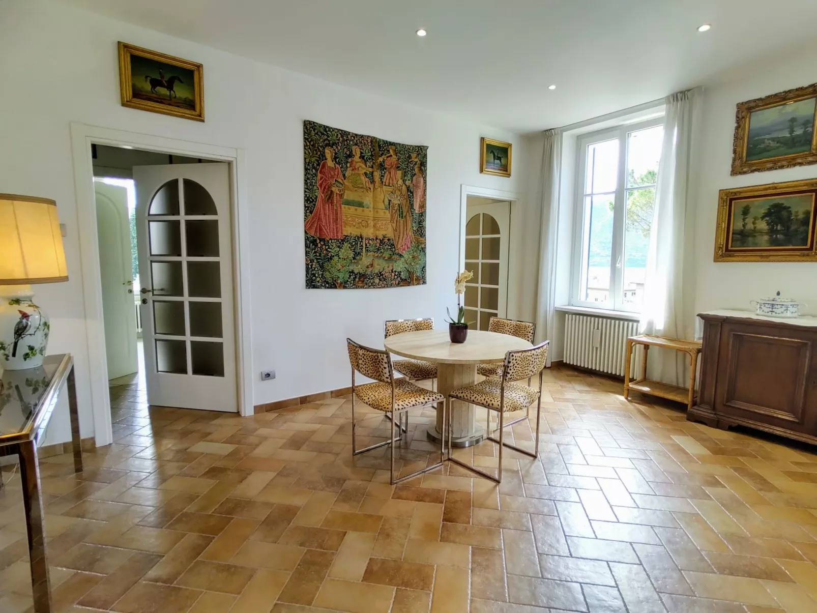 Villa Costanza-Dedans