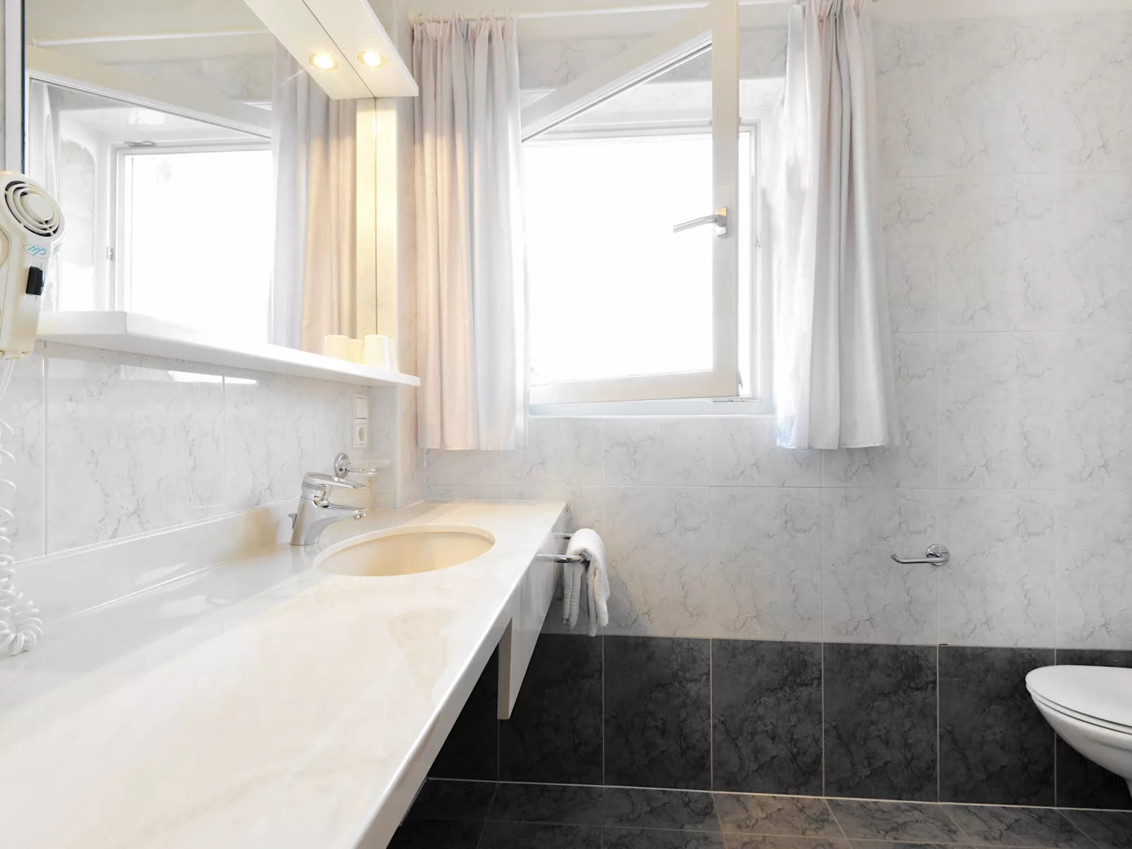 Residence Egger (n°301)-Inside