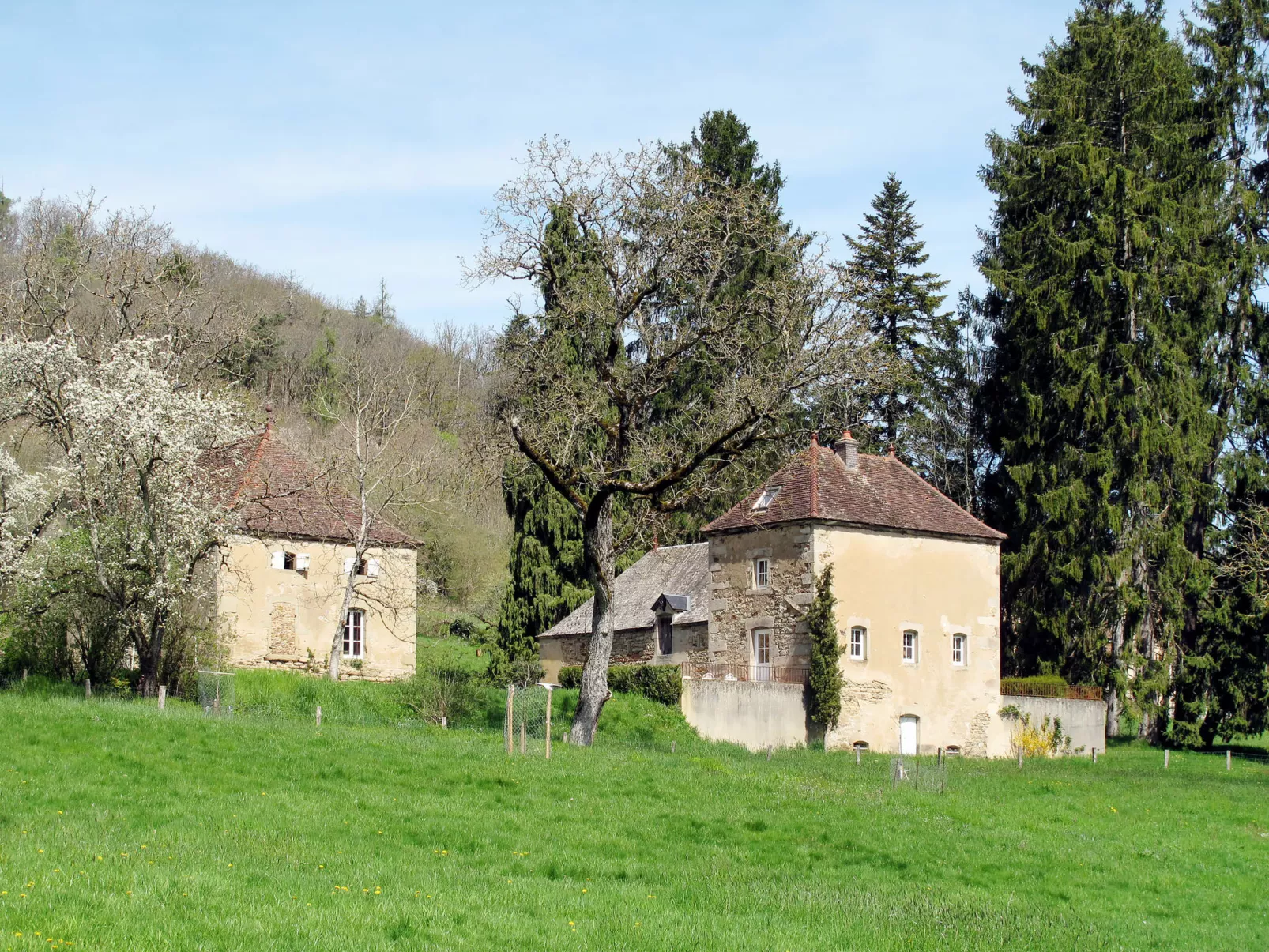 Premier gîte de Bouton-Draußen