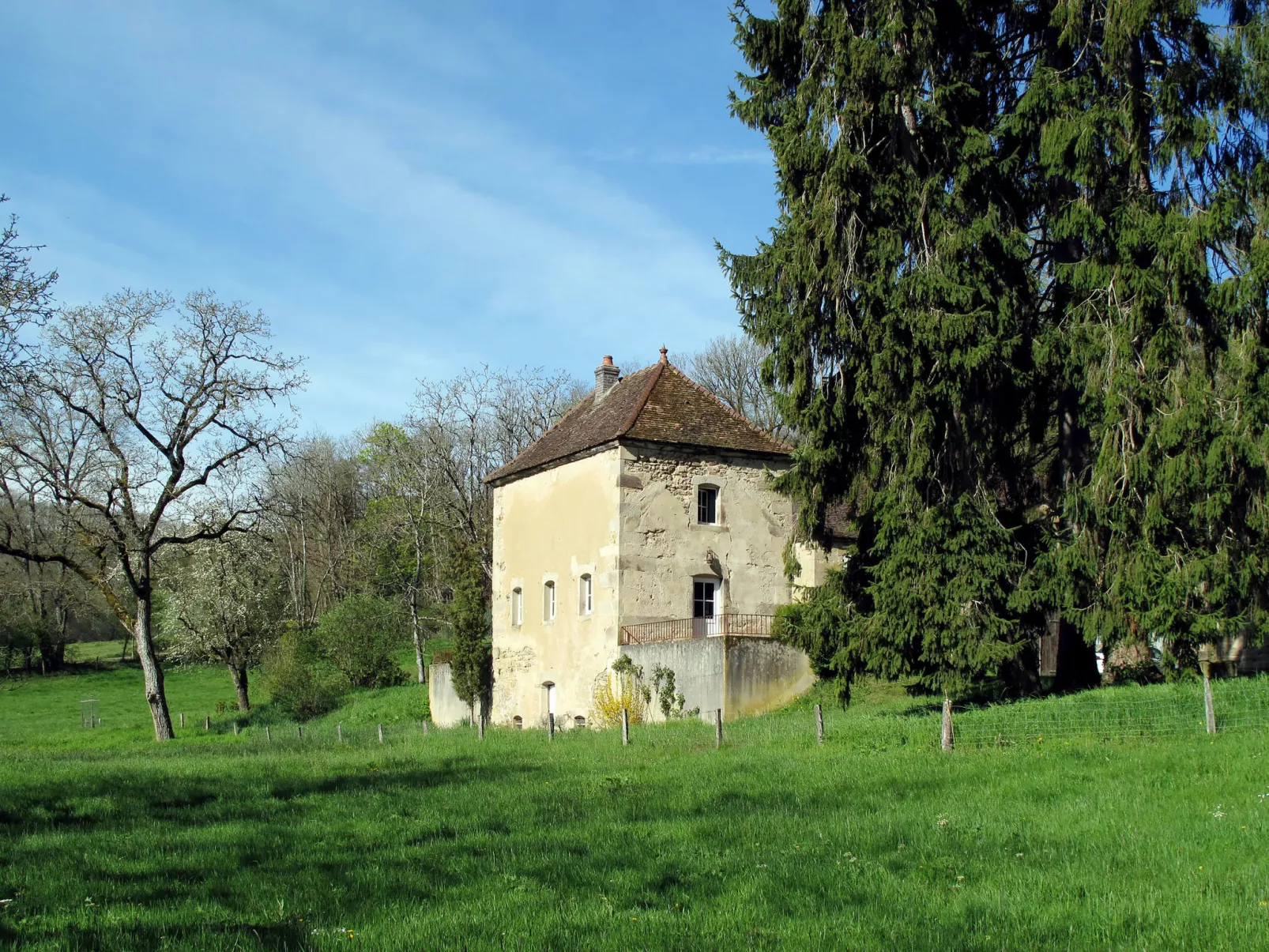 Premier gîte de Bouton-Draußen