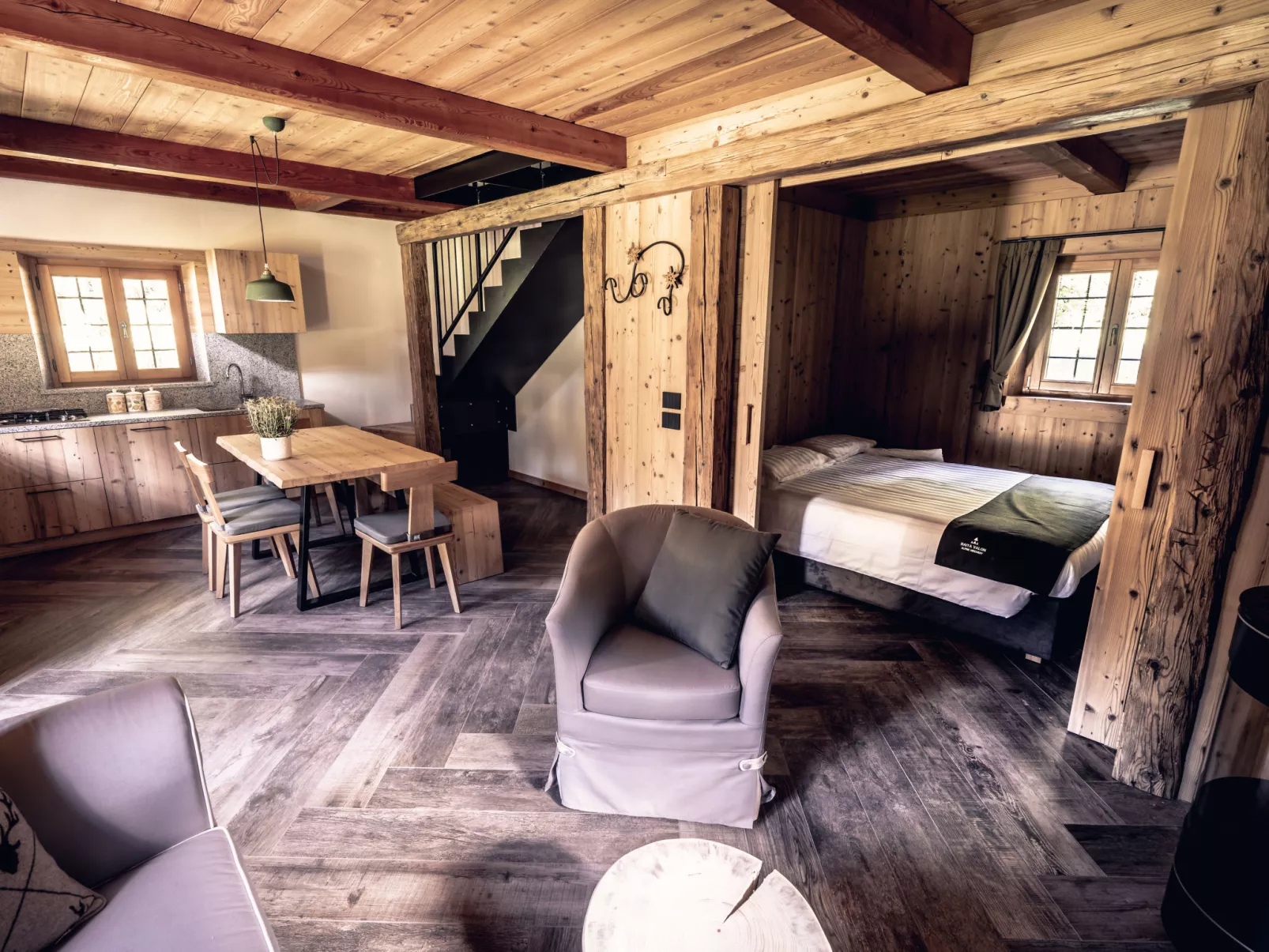 Baita Valon Alpine Hideaway-Inside