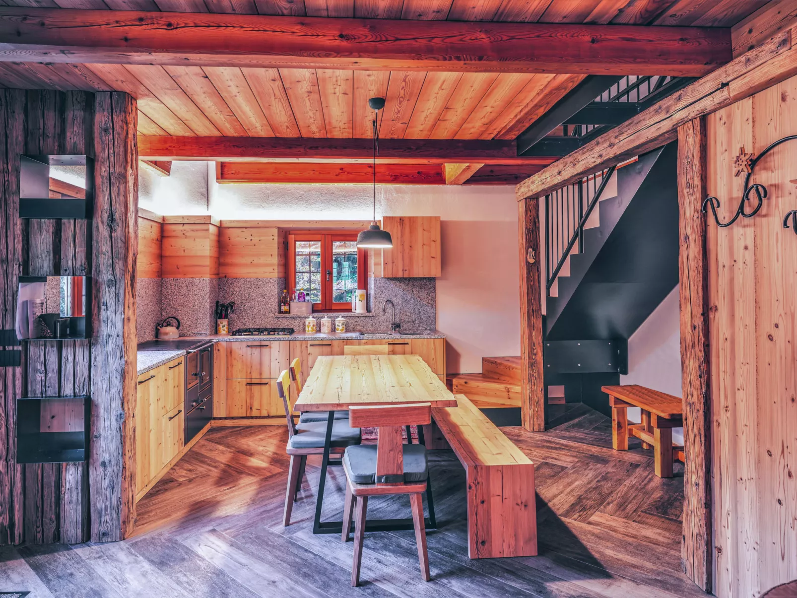 Baita Valon Alpine Hideaway-Inside
