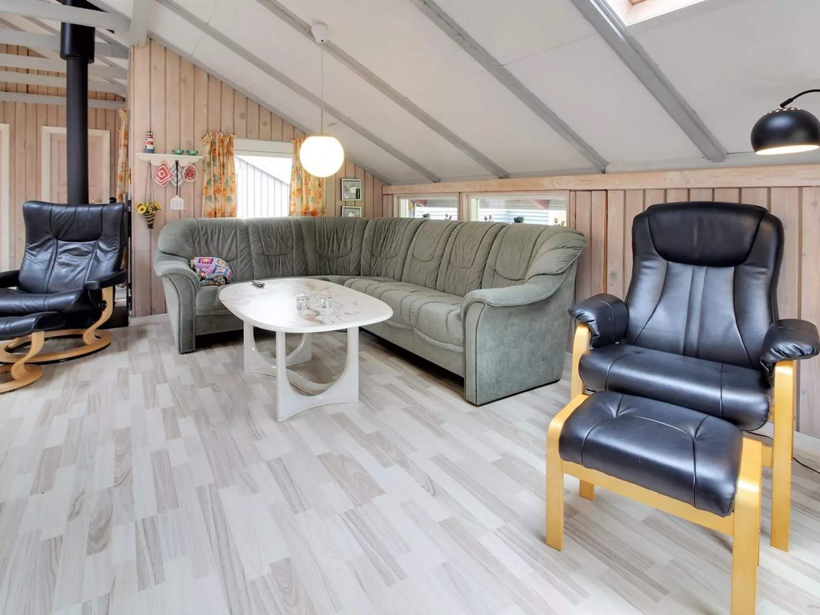 "Thorolf" - 30km from the sea-Inside