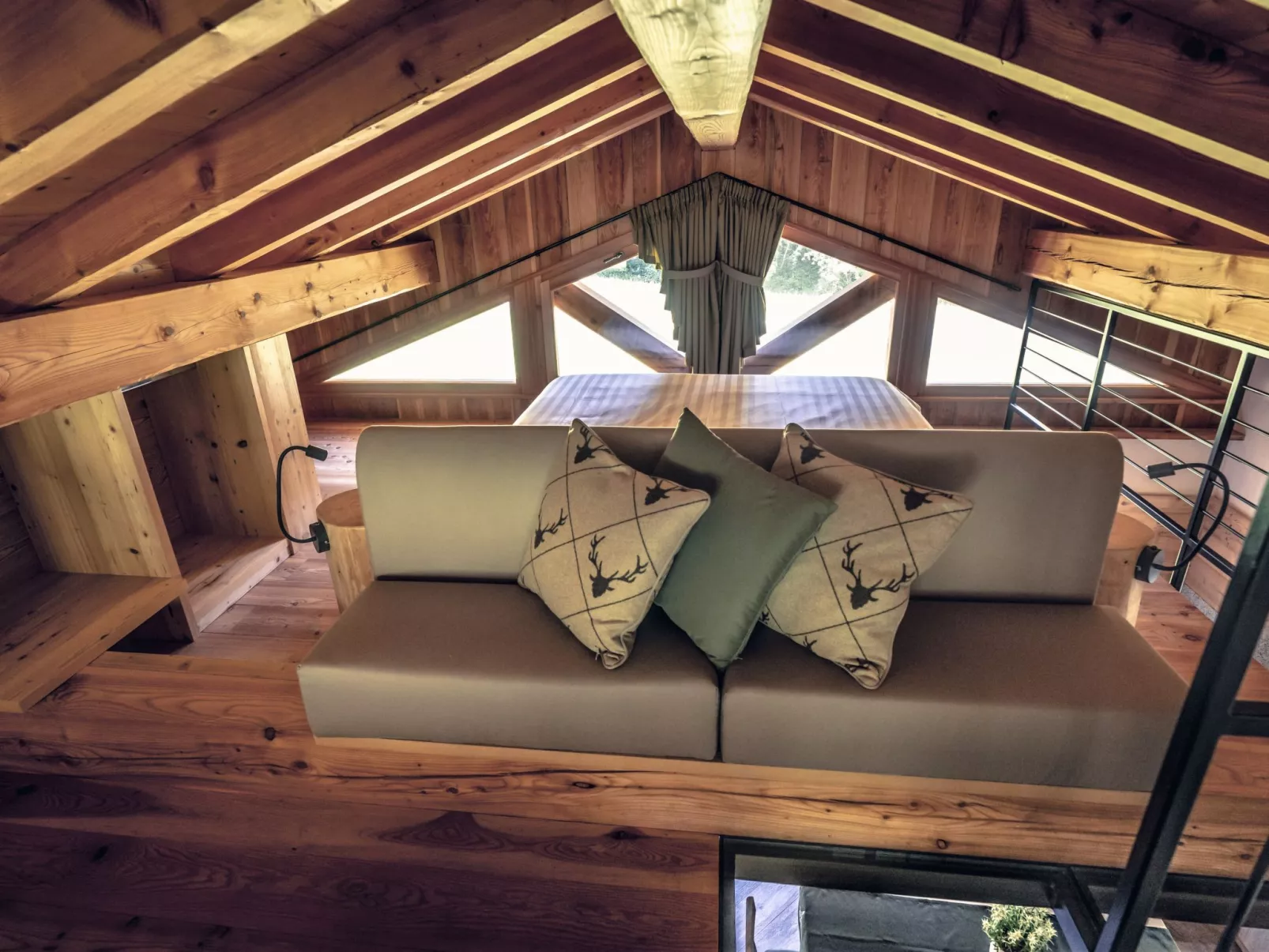 Baita Valon Alpine Hideaway-Inside