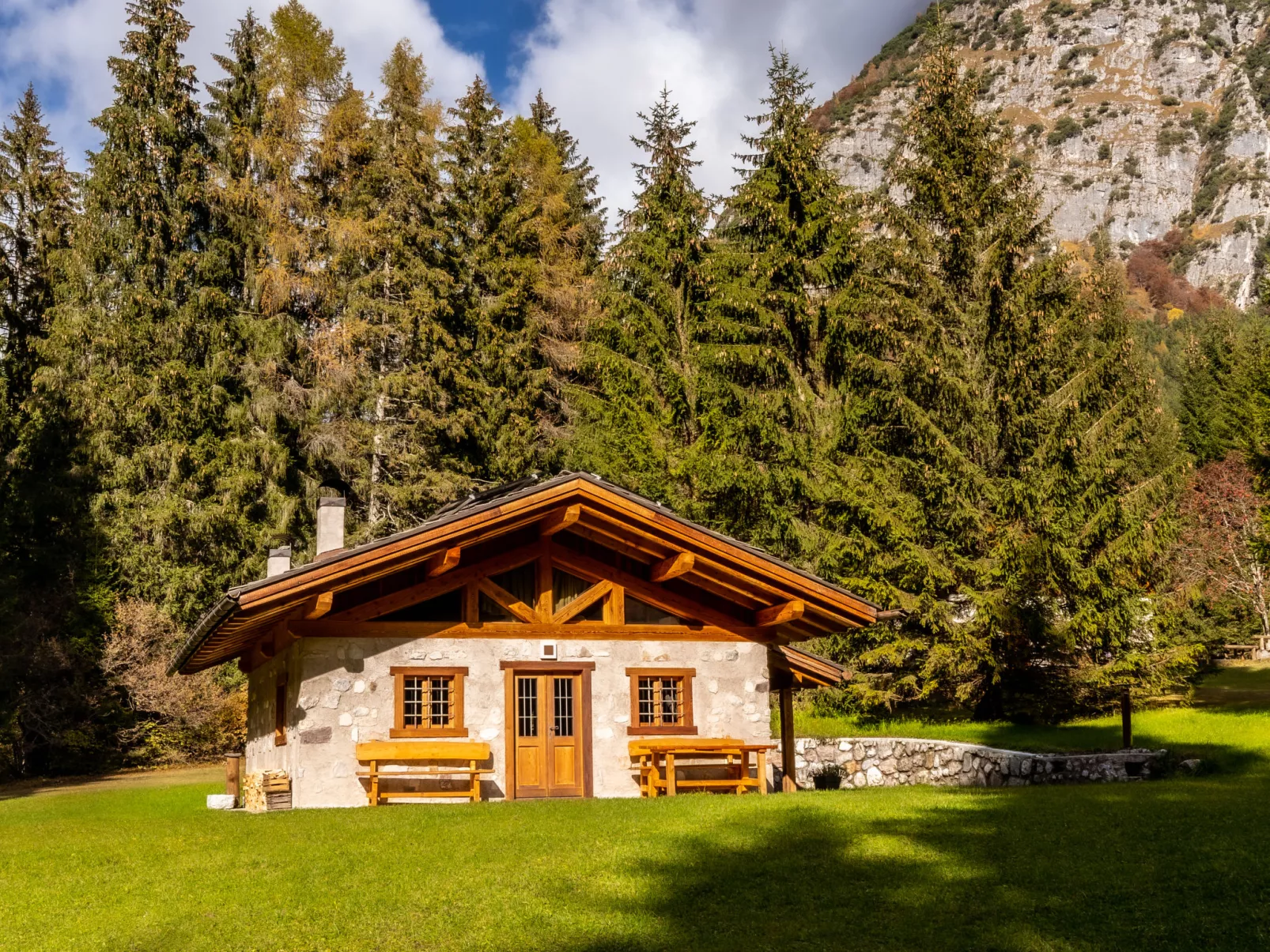 Baita Valon Alpine Hideaway-Outside